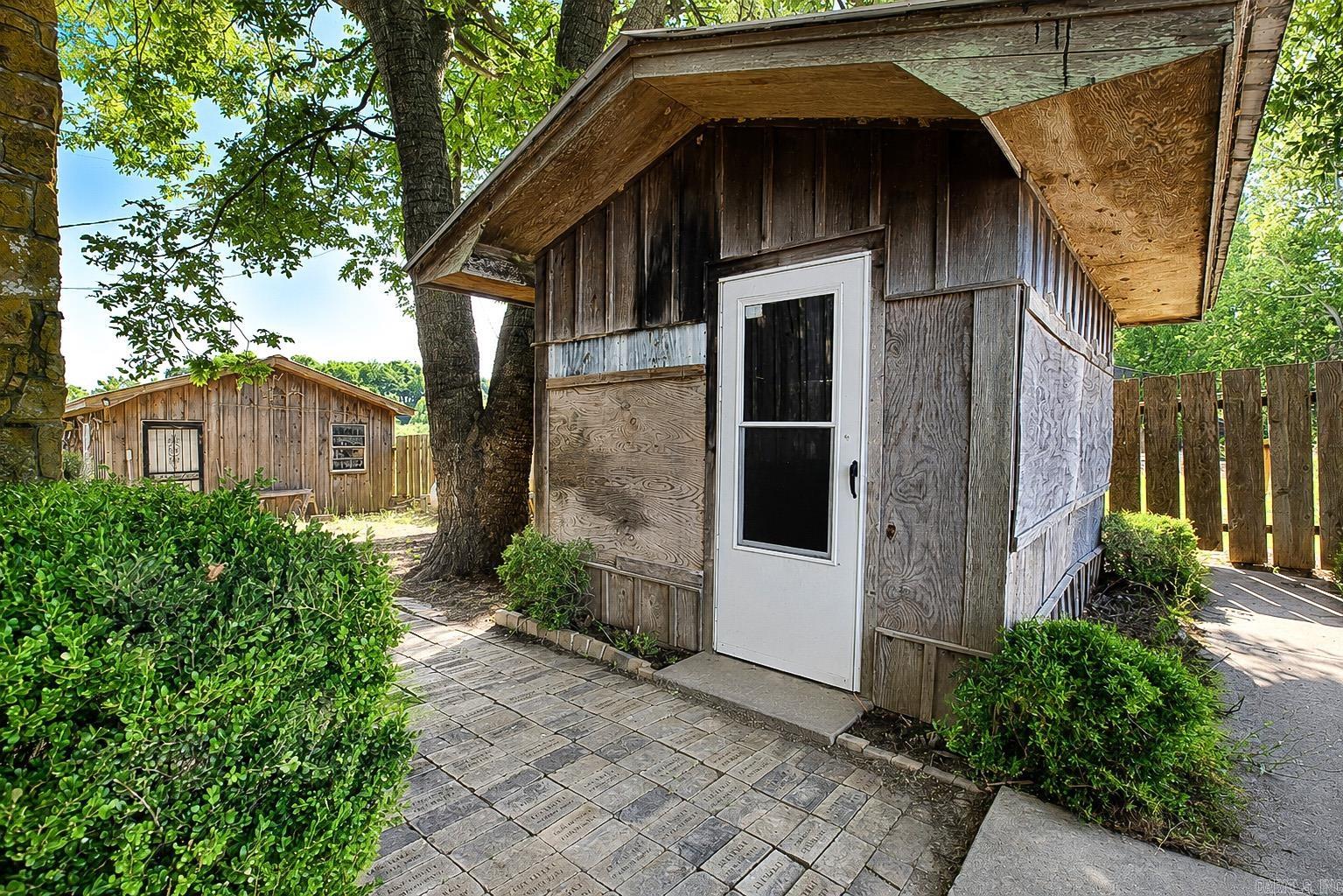 9106 E Swan Lake RD  Altheimer, AR