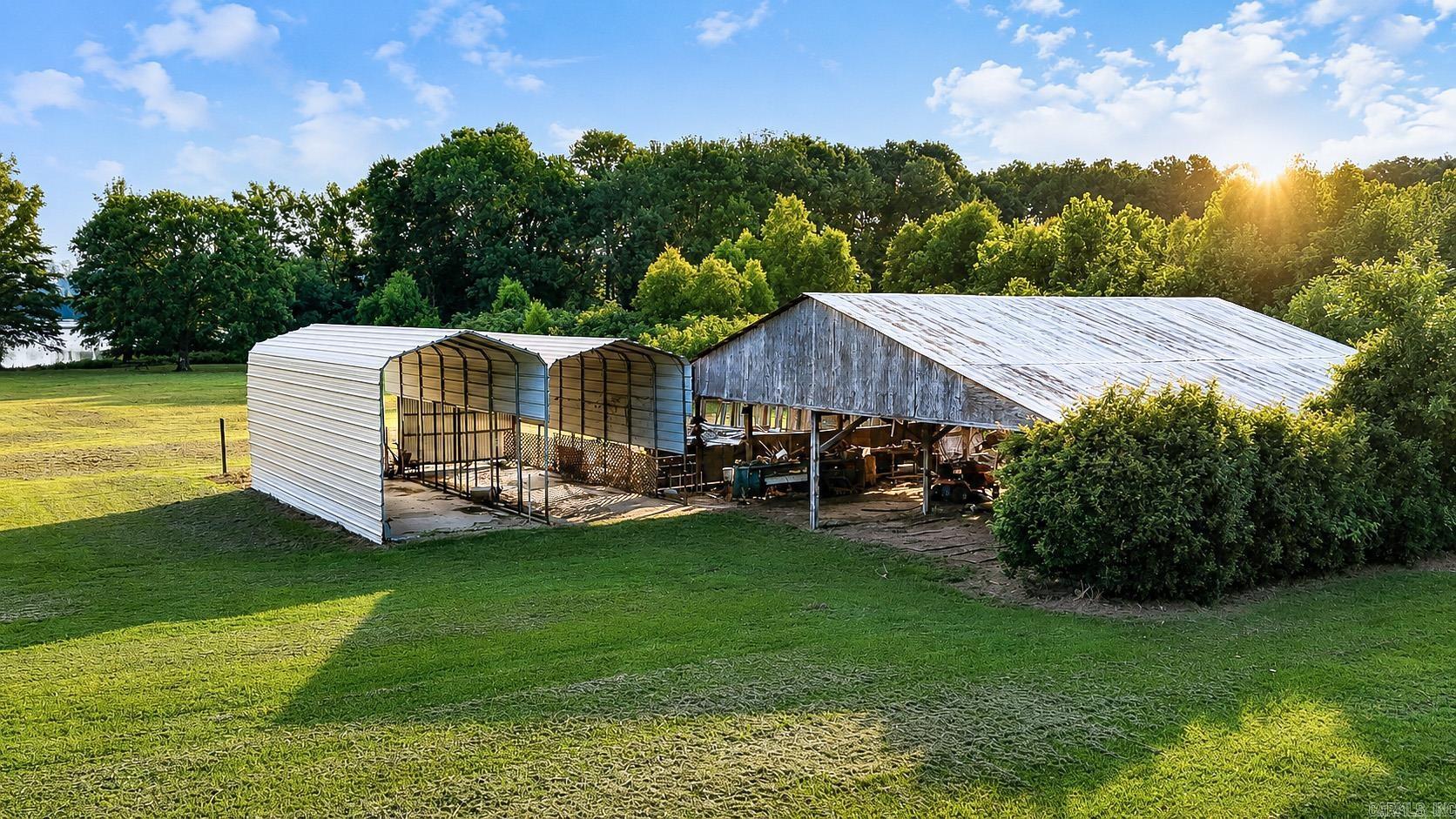9106 E Swan Lake RD  Altheimer, AR