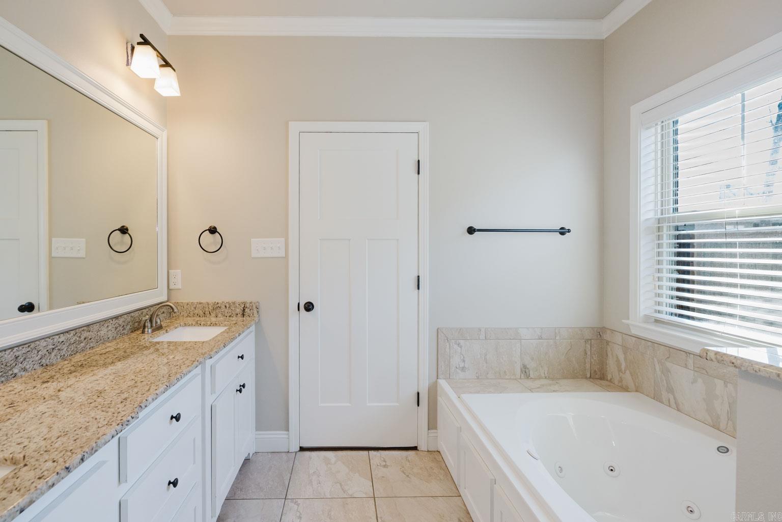 3236 Dapple Gray  Benton, AR