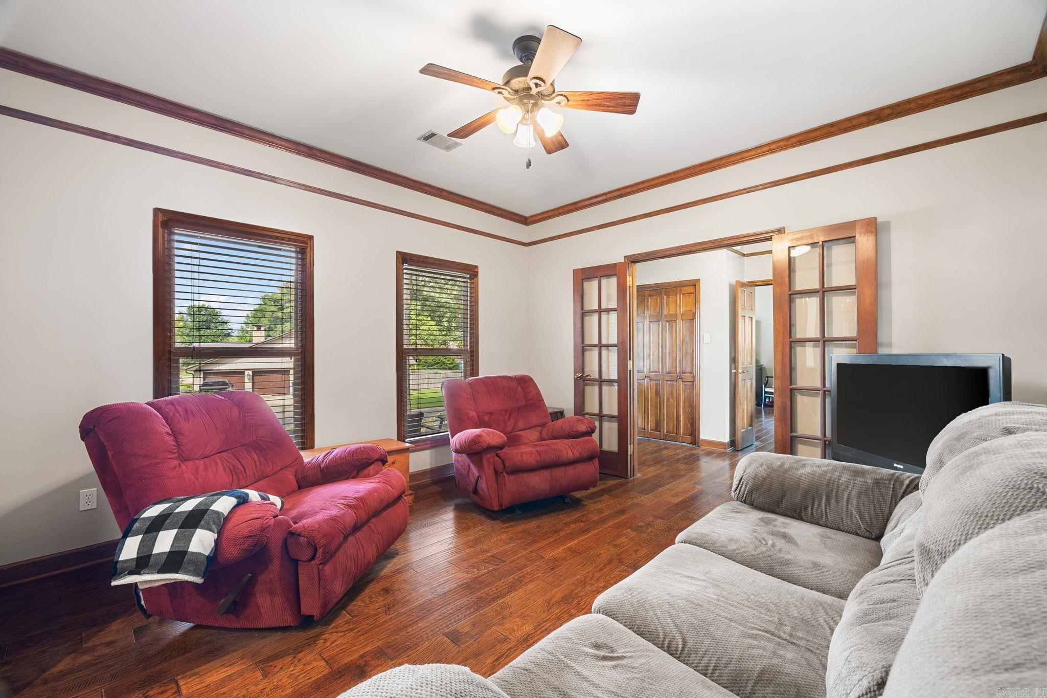 5 Breezewood Cove  Maumelle, AR