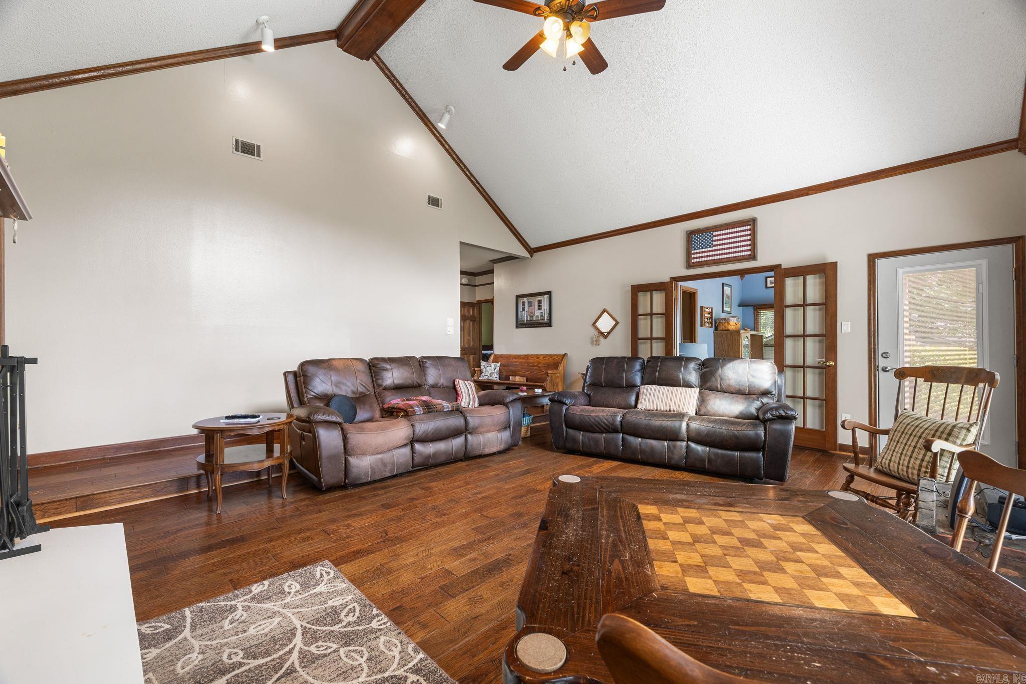 5 Breezewood Cove  Maumelle, AR