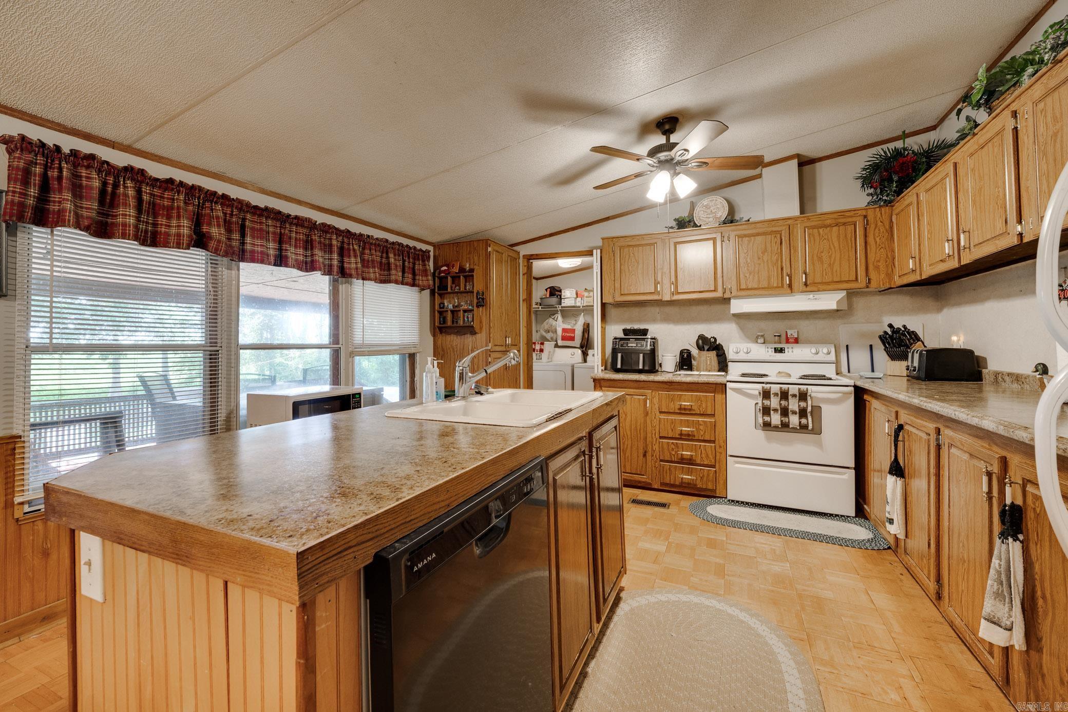 27 Norman Ln  Conway, AR