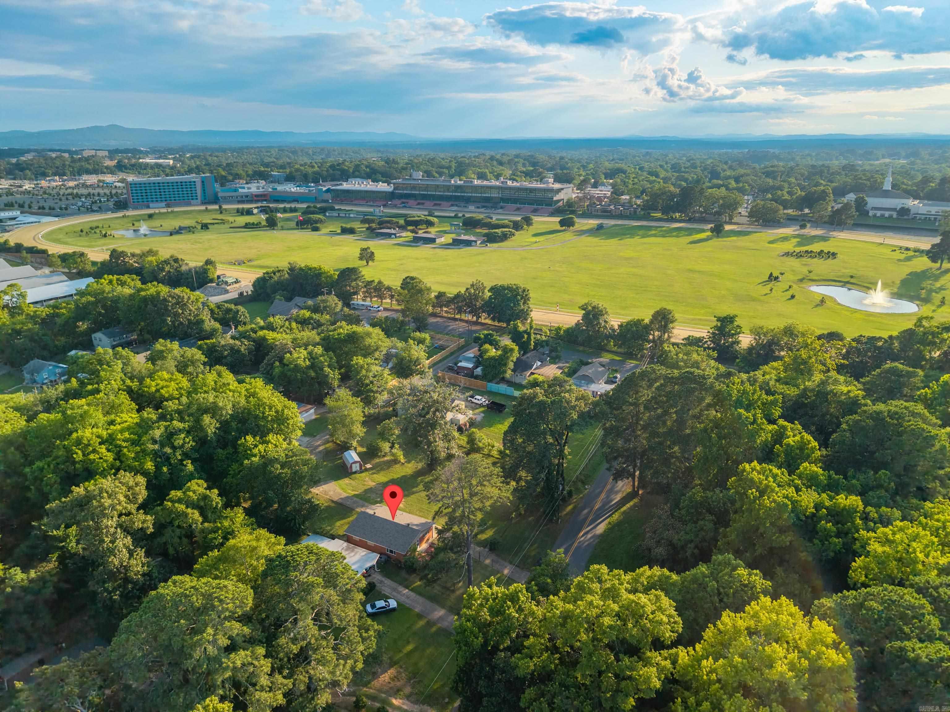 519 Hollywood  Hot Springs, AR