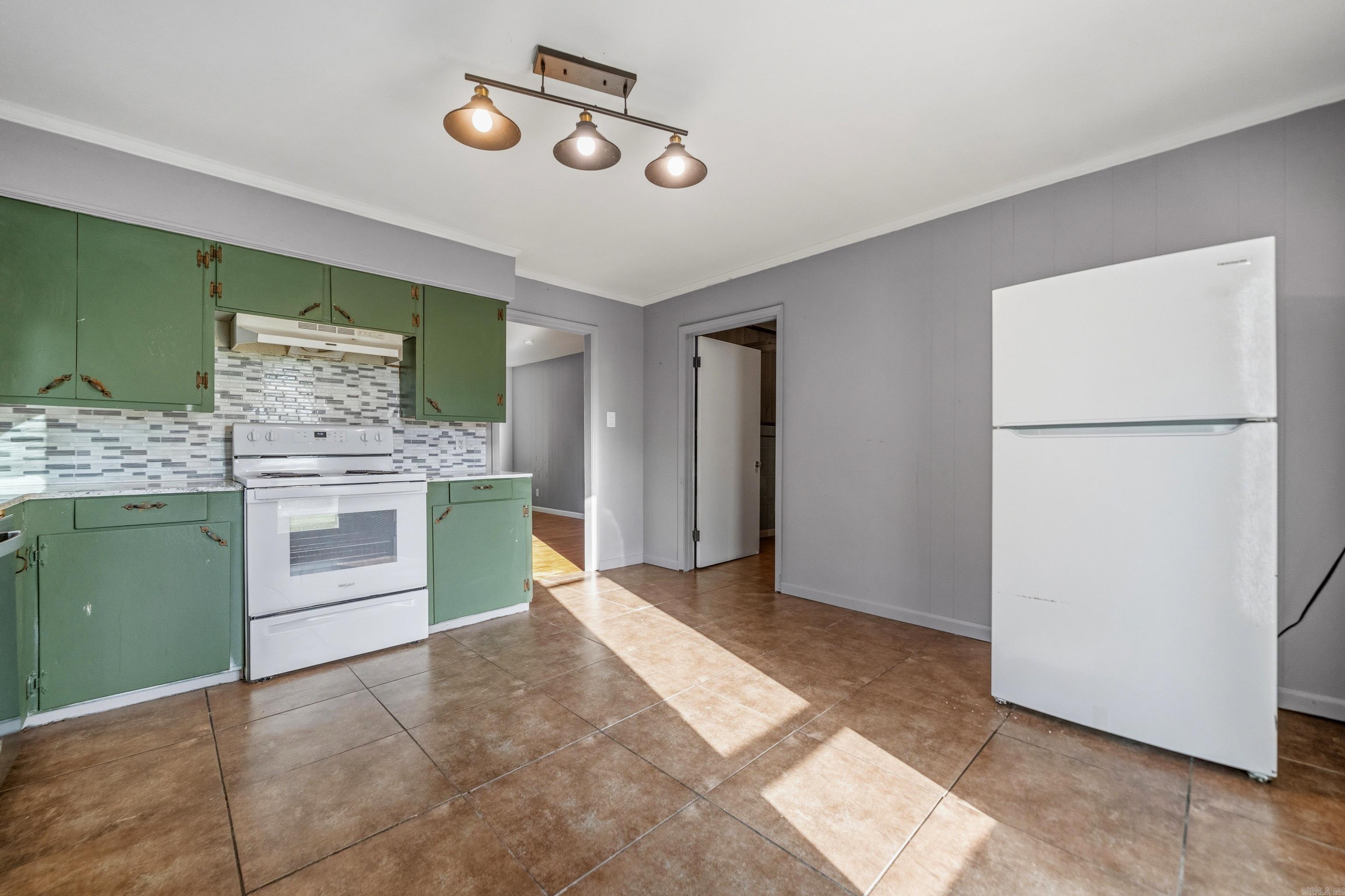 519 Hollywood  Hot Springs, AR
