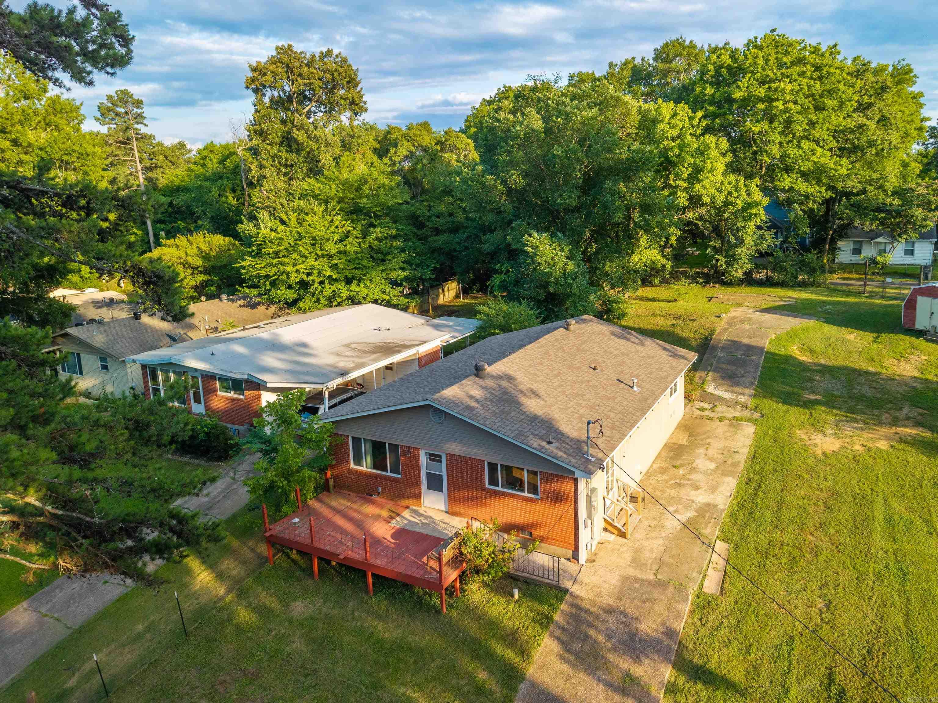519 Hollywood  Hot Springs, AR