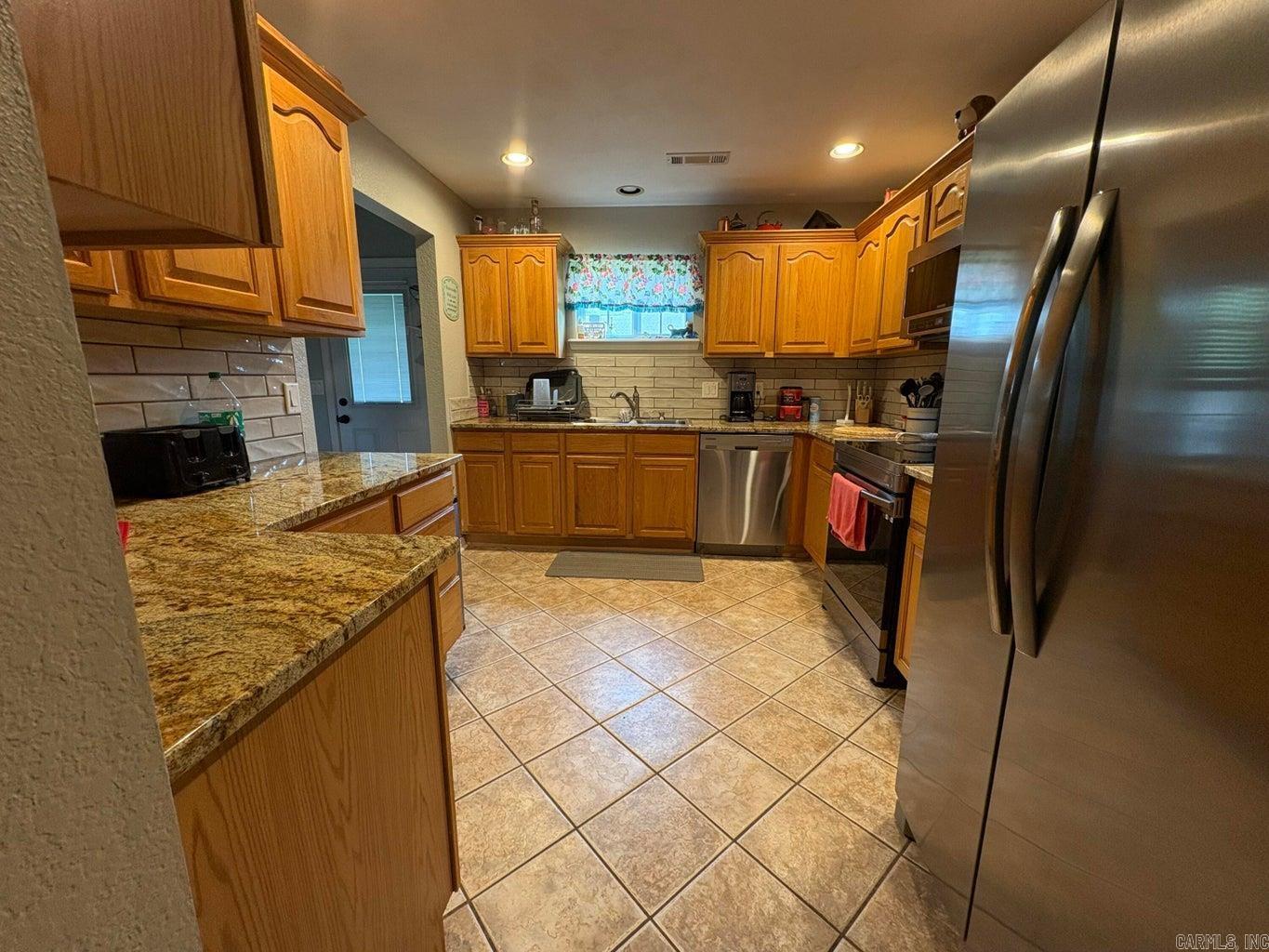 331 S Johnson  Gassville, AR