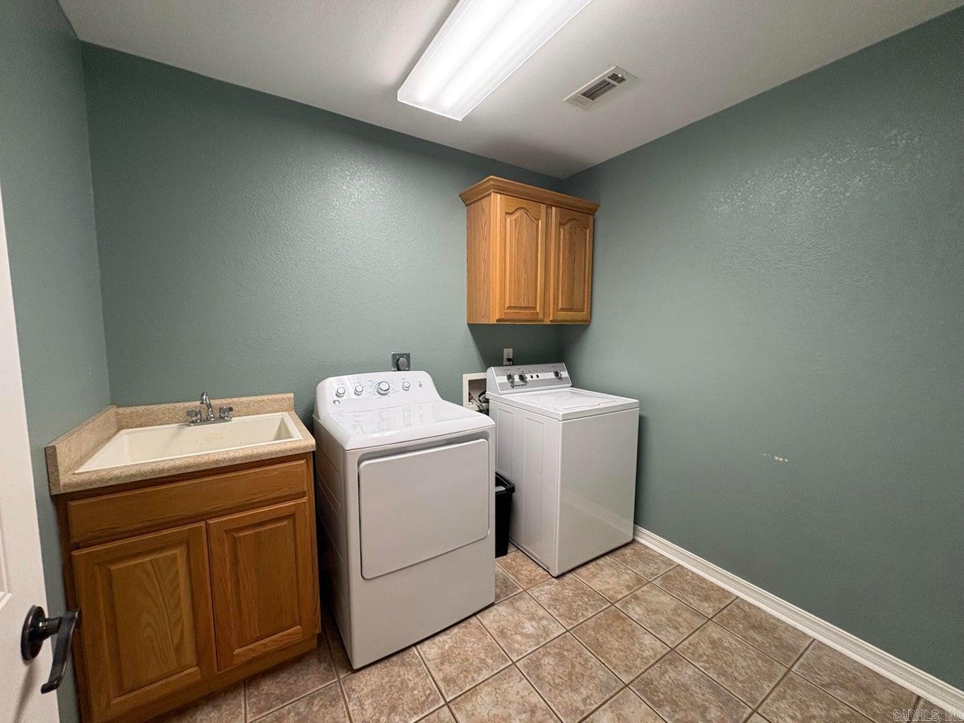 331 S Johnson  Gassville, AR