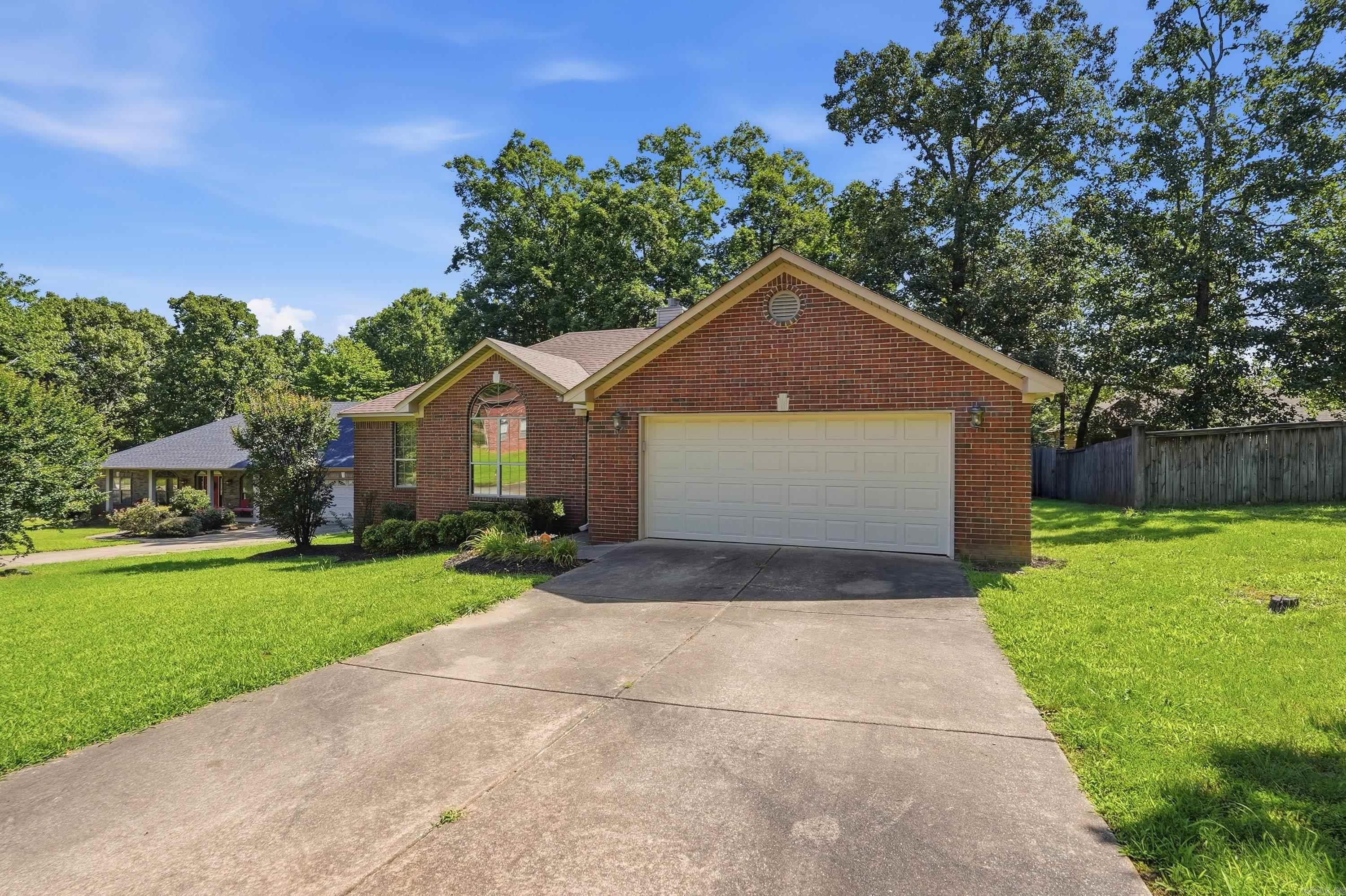 28 Hudson Bay  Maumelle, AR