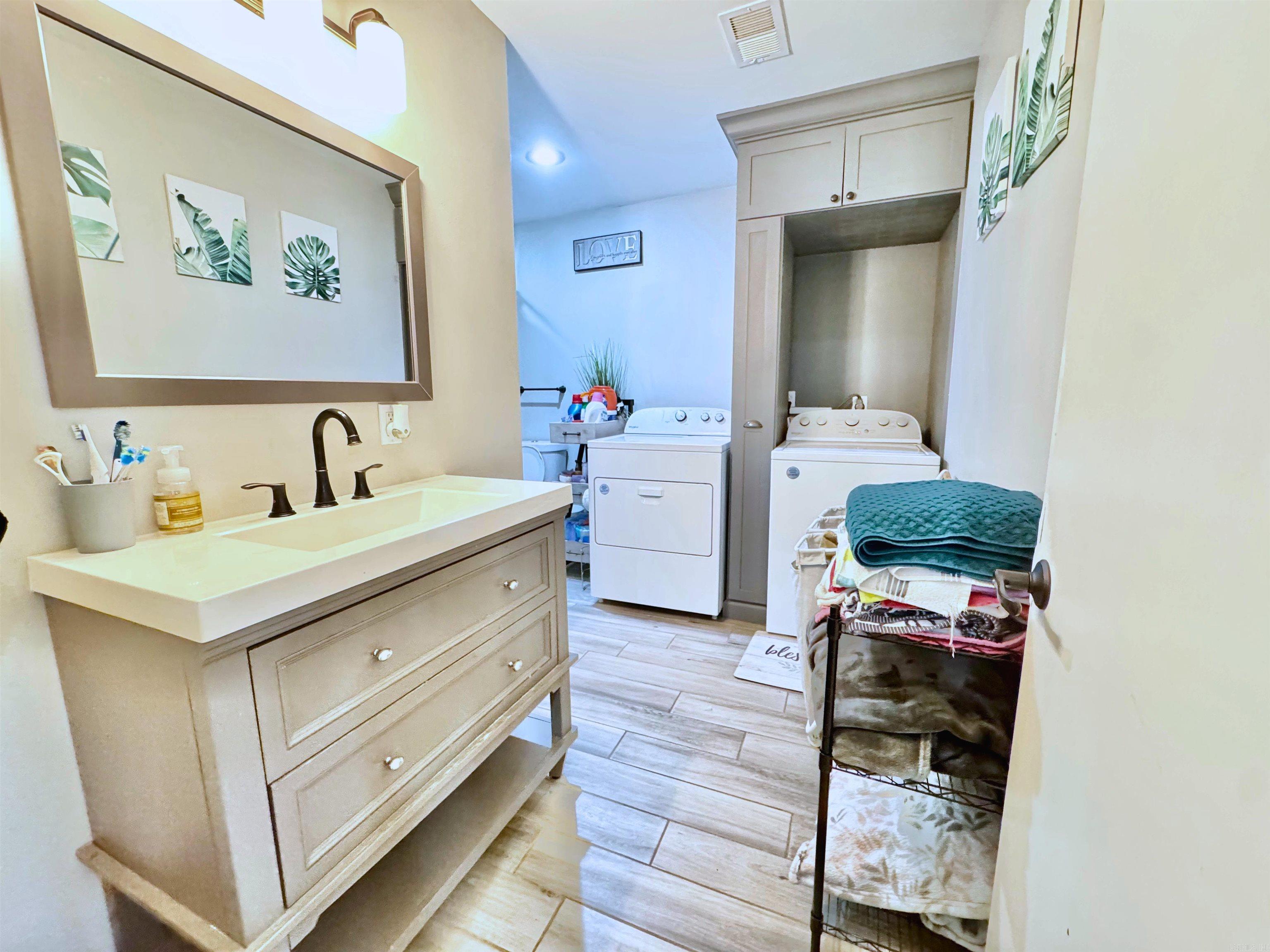 8501 Merriwood Ct  Sherwood, AR
