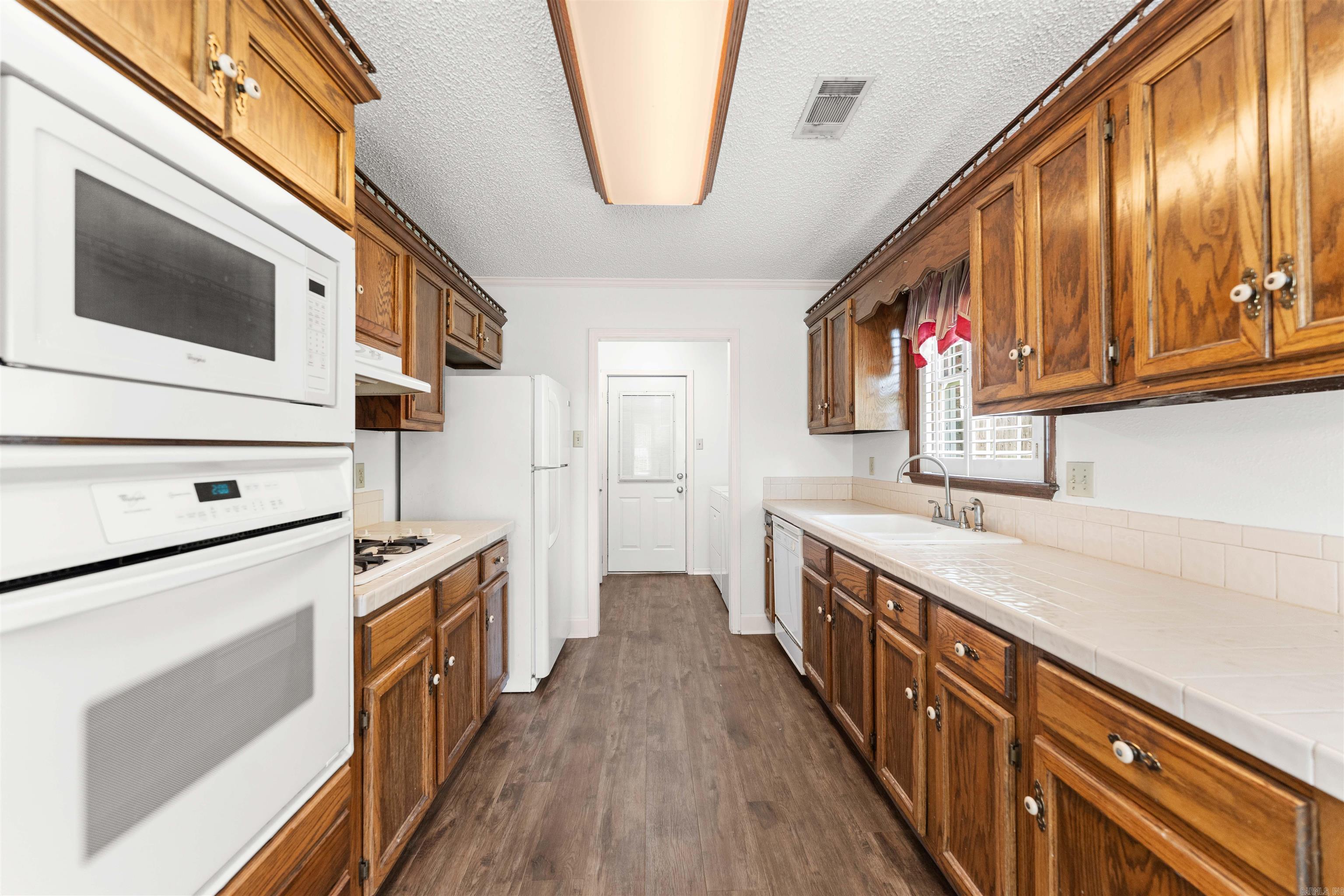14 Carwin  Benton, AR
