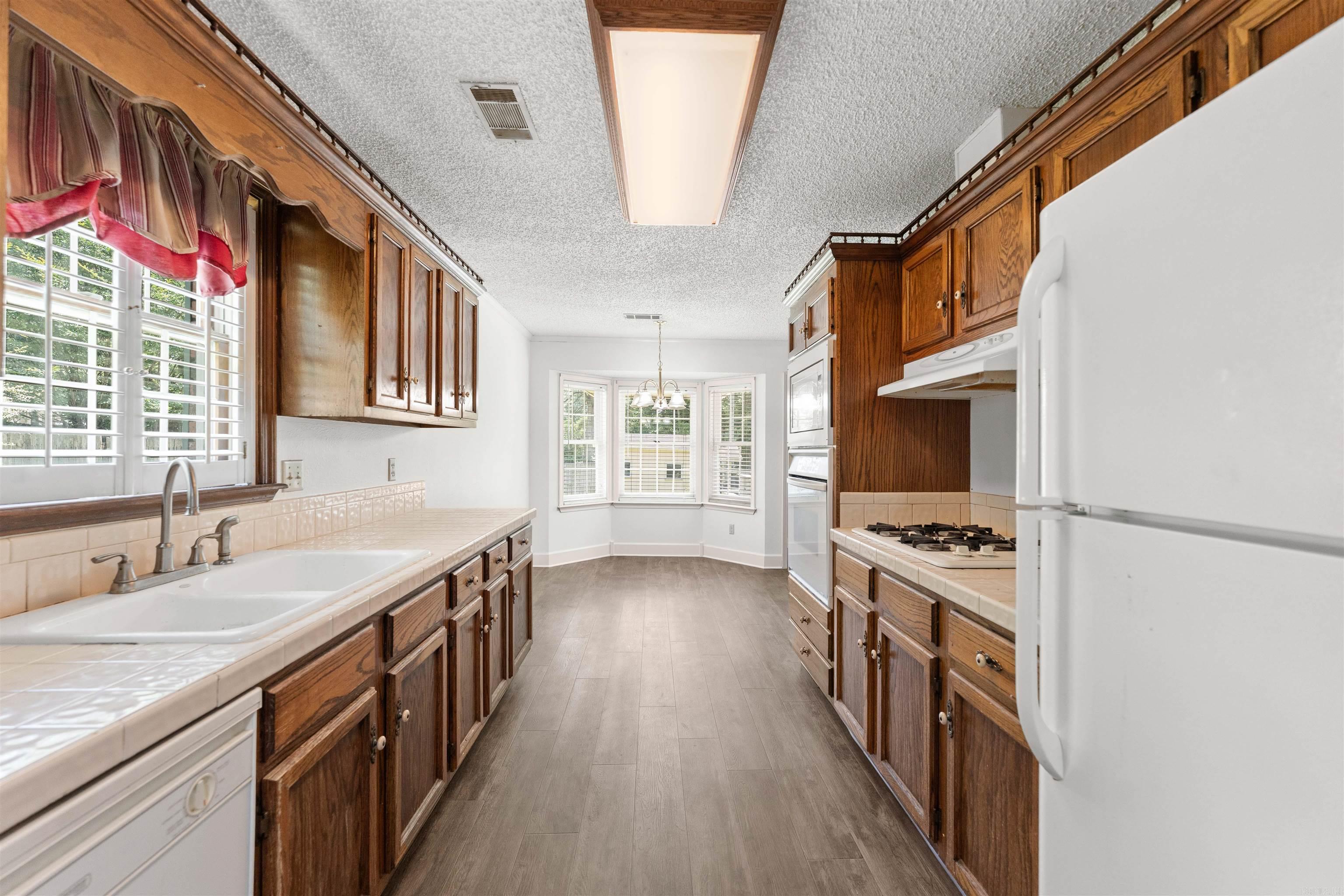 14 Carwin  Benton, AR