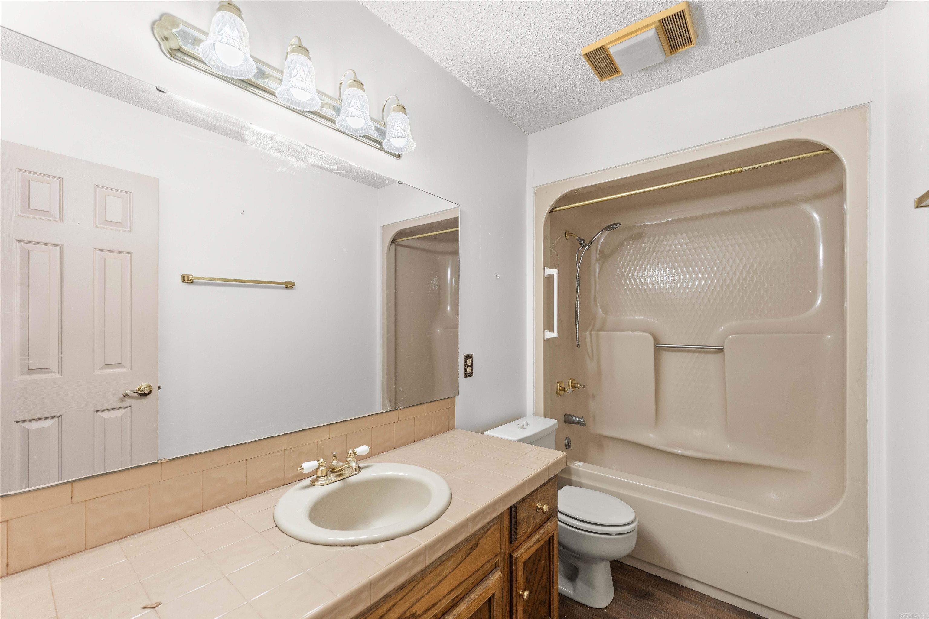 14 Carwin  Benton, AR
