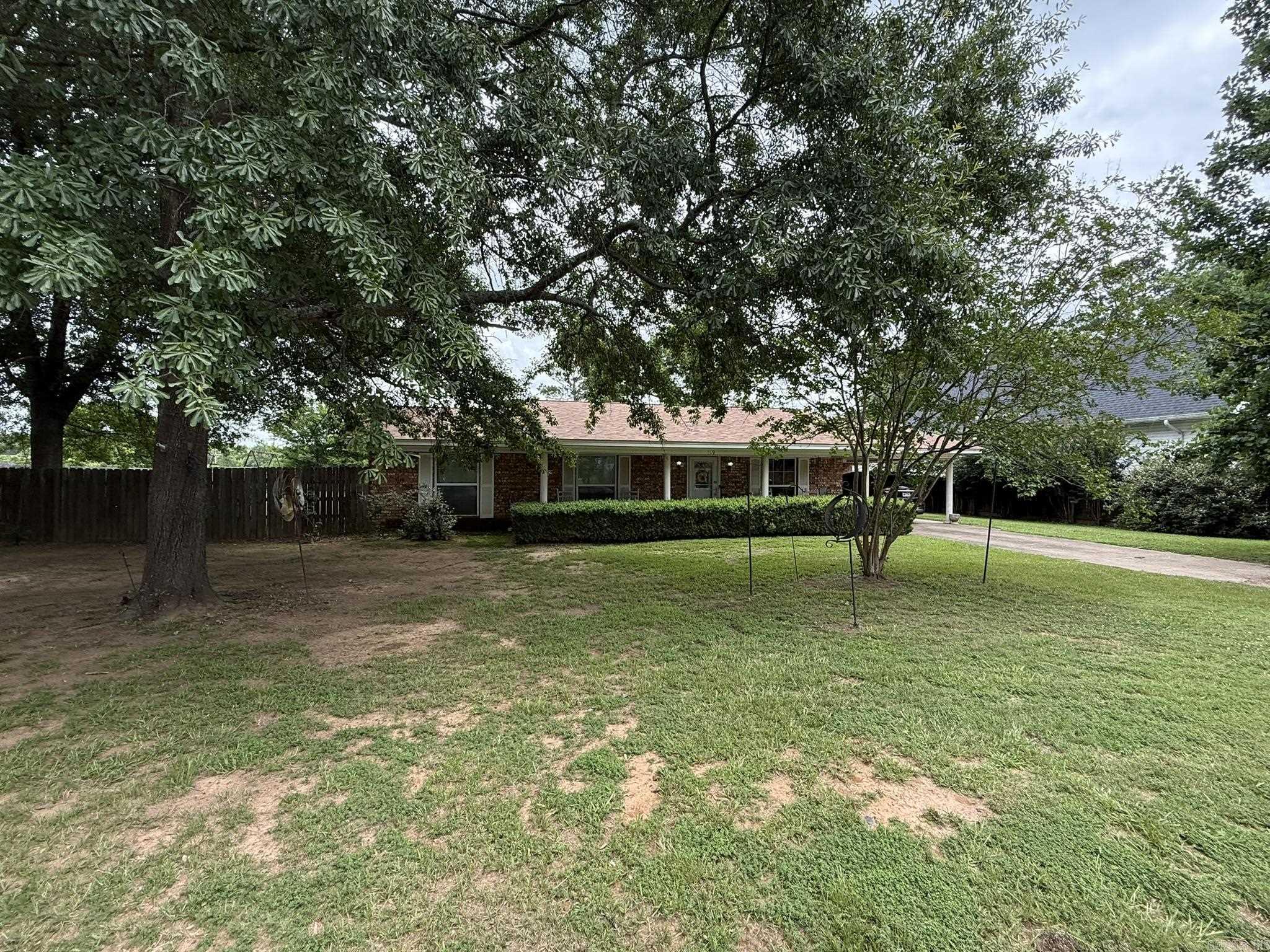 519 N Kelley  Murfreesboro, AR