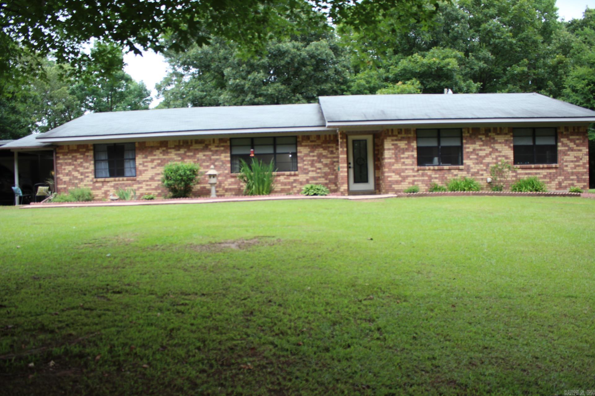 1924 Mt. Pleasant Dr.  Nashville, AR