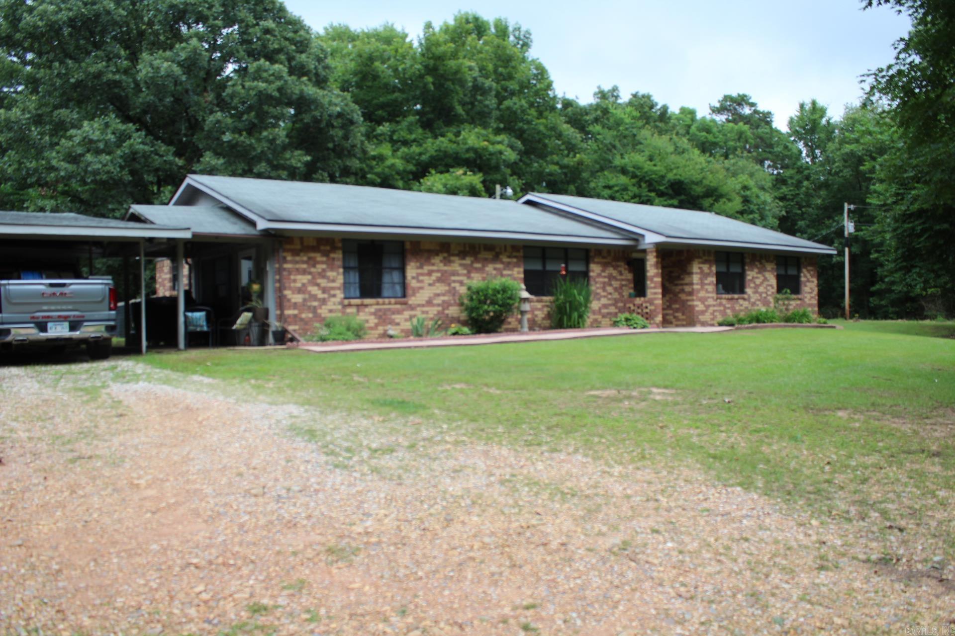 1924 Mt. Pleasant Dr.  Nashville, AR