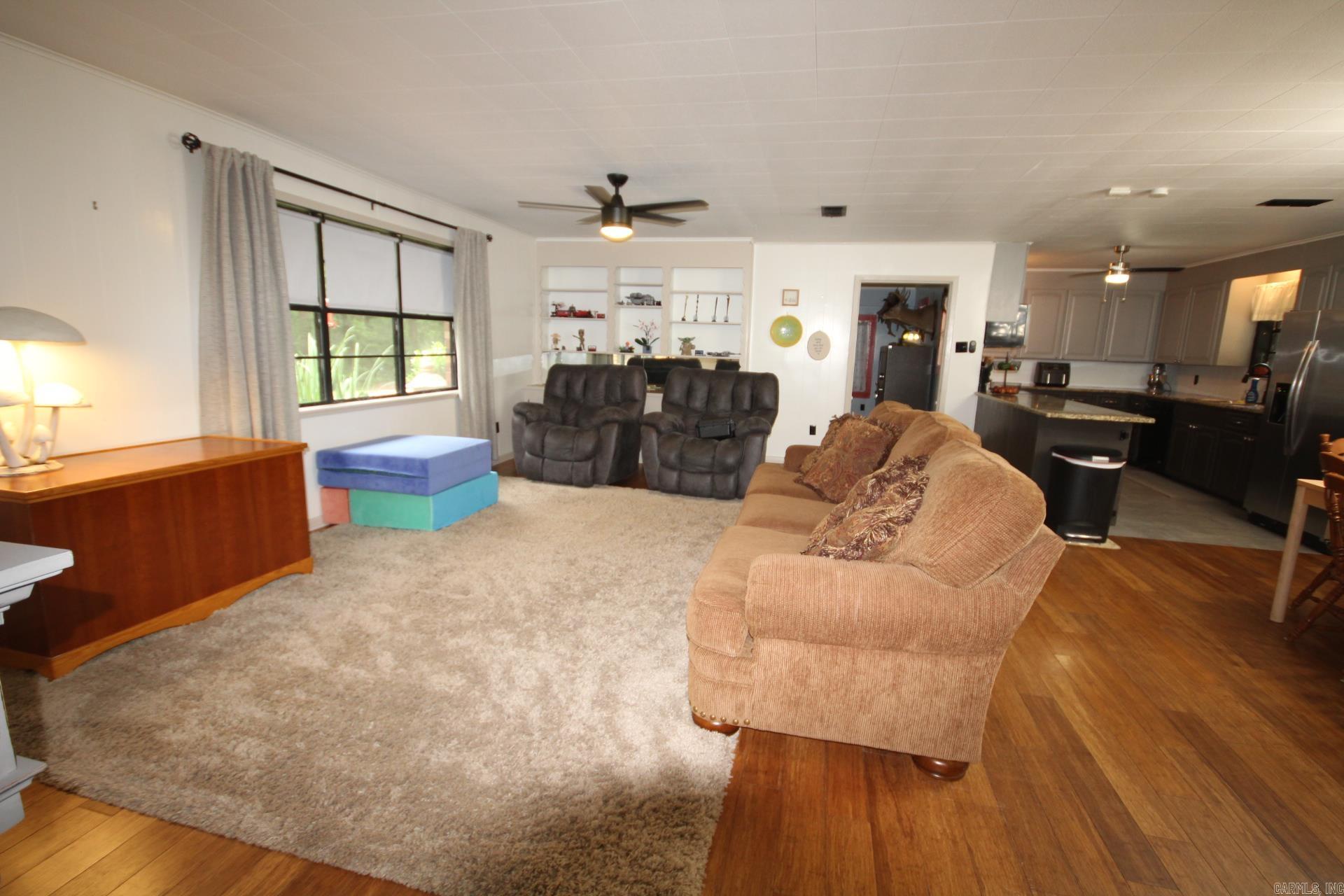 1924 Mt. Pleasant Dr.  Nashville, AR