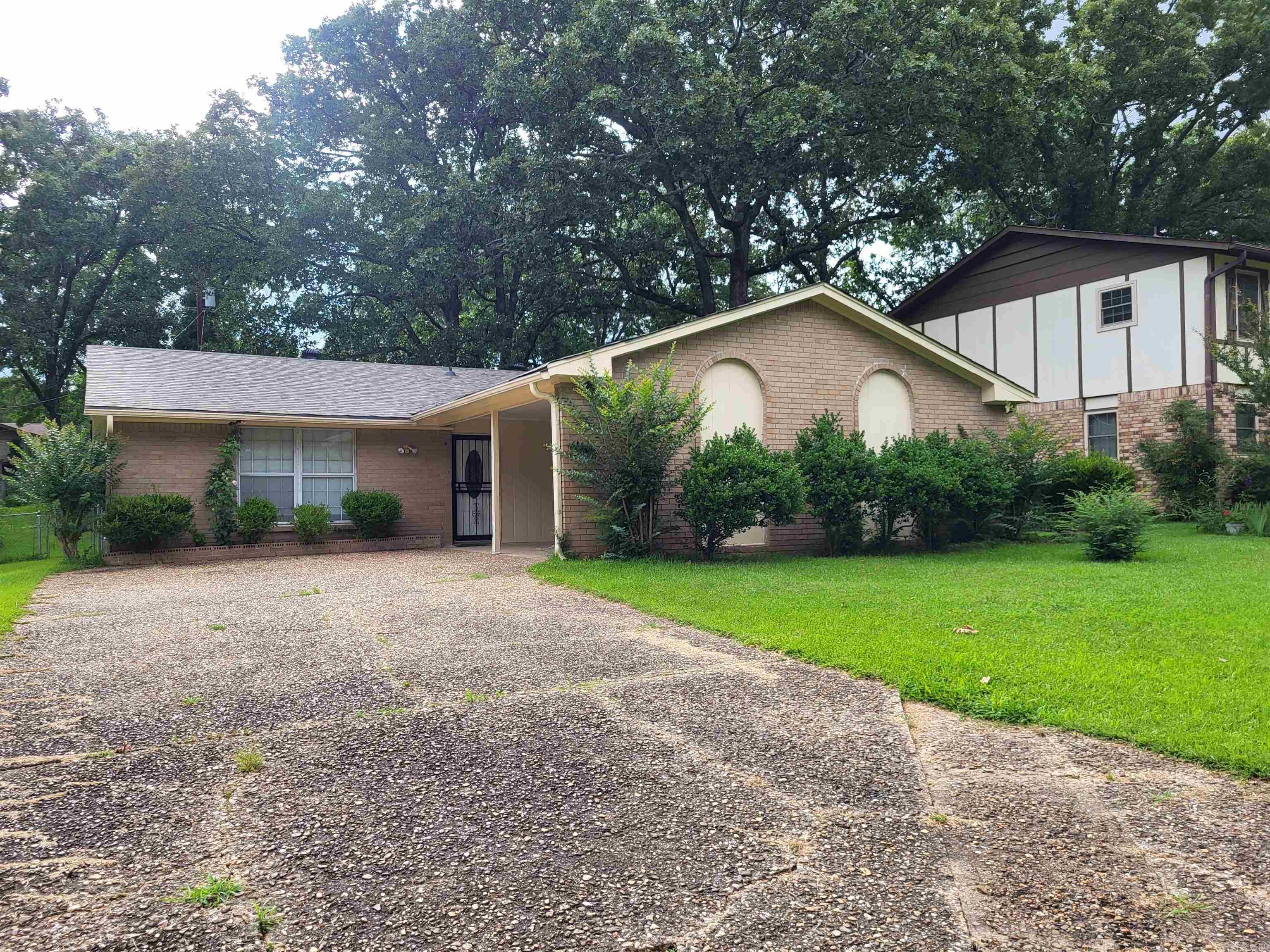 9105 Peach Tree  Sherwood, AR