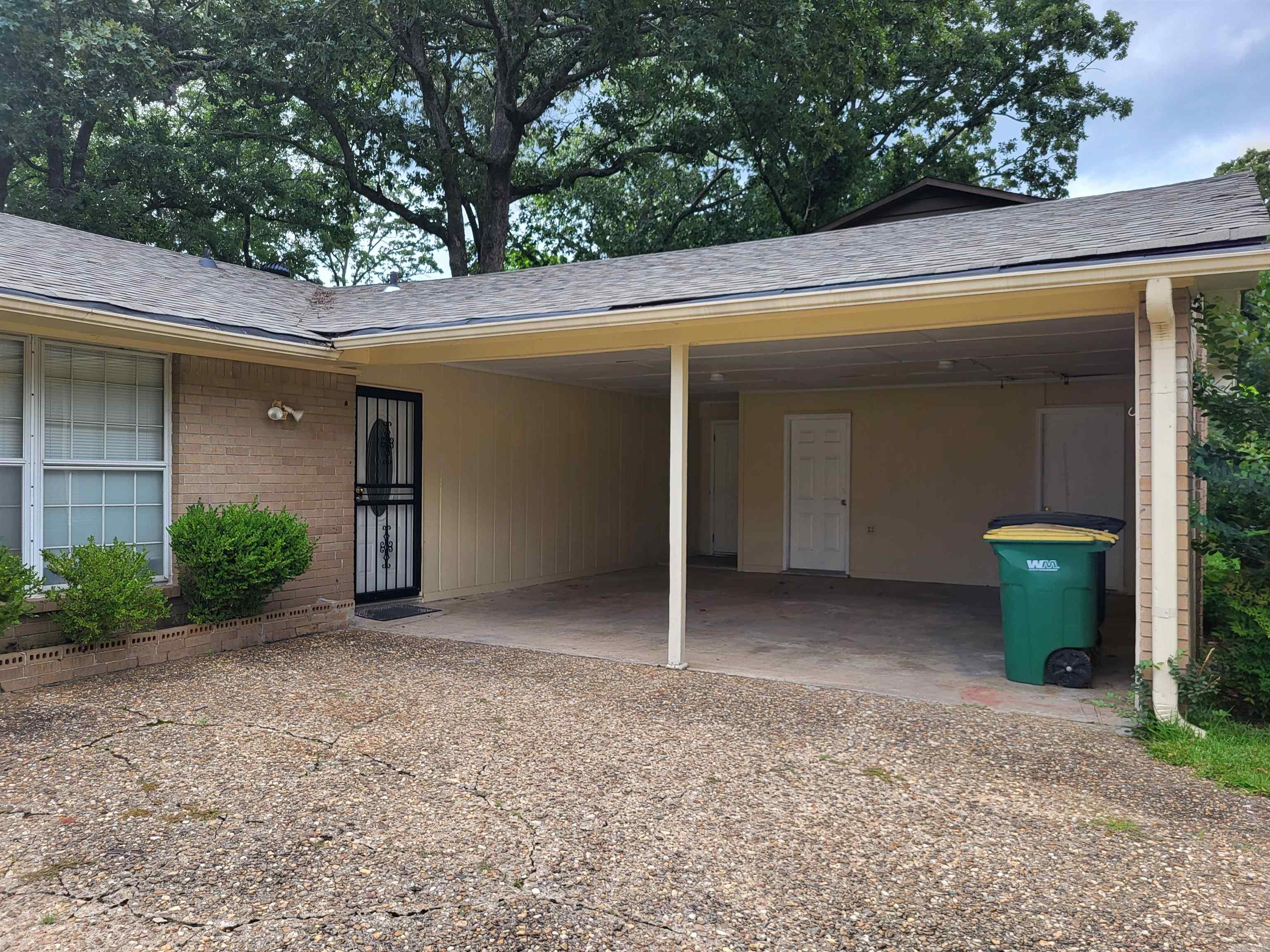 9105 Peach Tree  Sherwood, AR