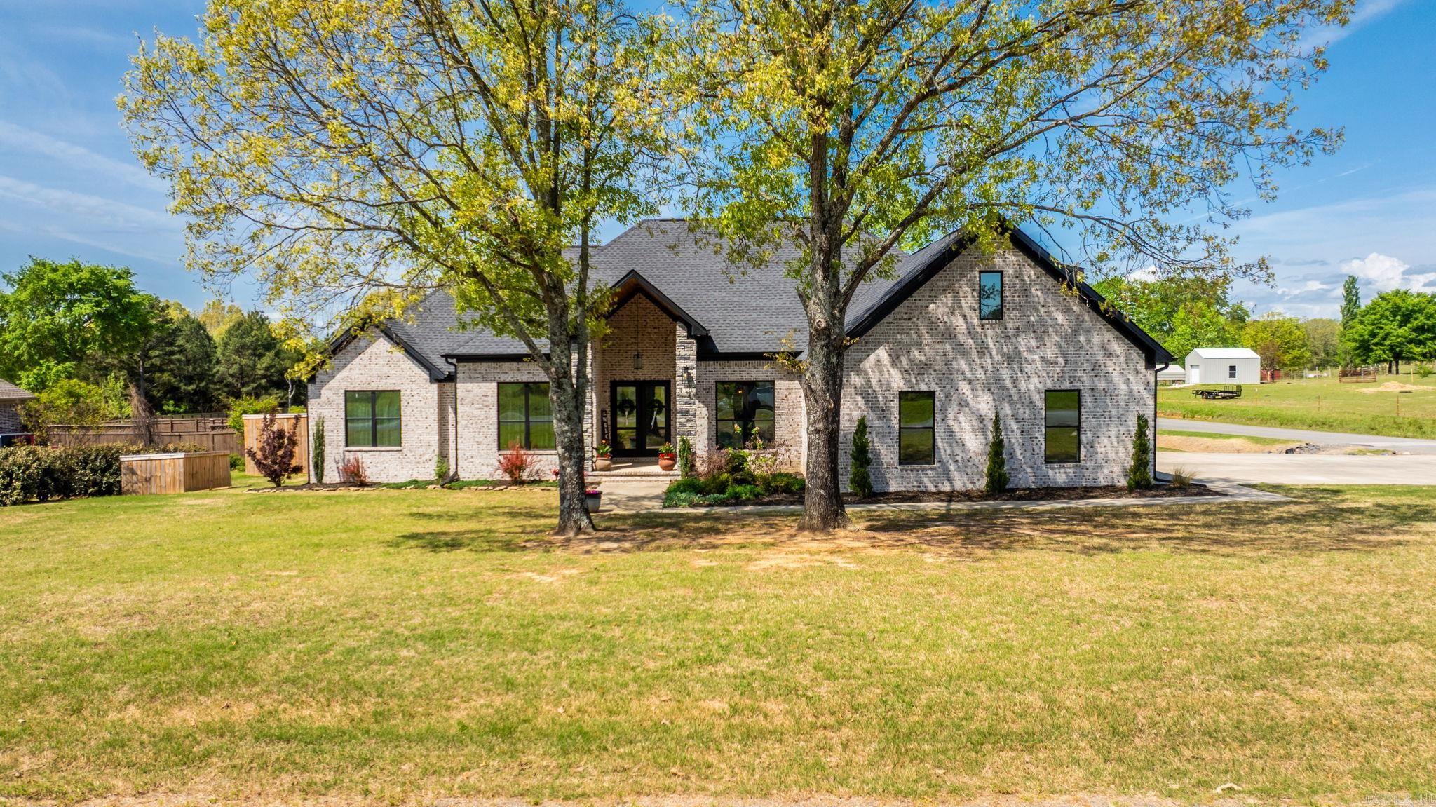 98 Hargrove  Greenbrier, AR