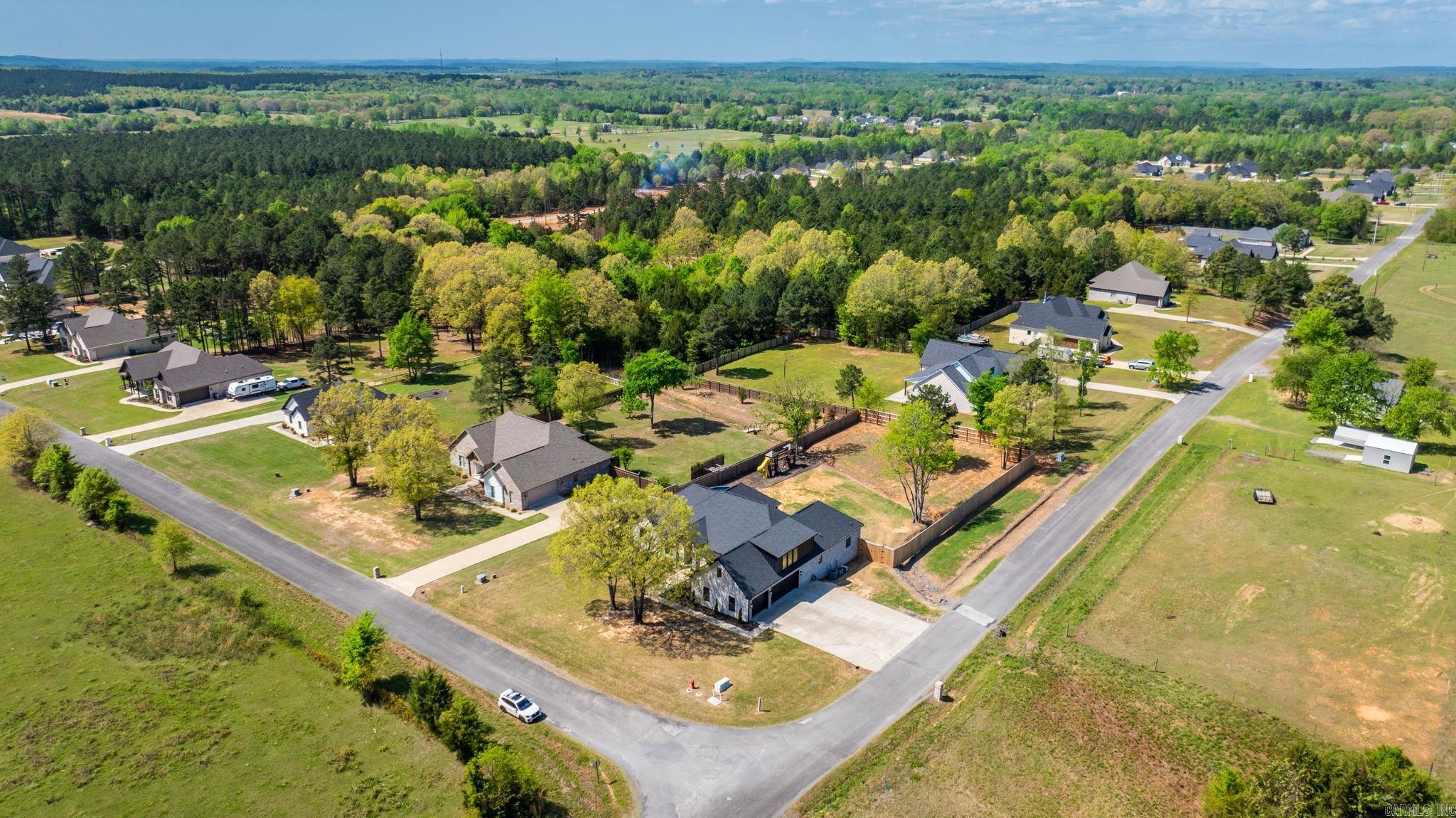 98 Hargrove  Greenbrier, AR