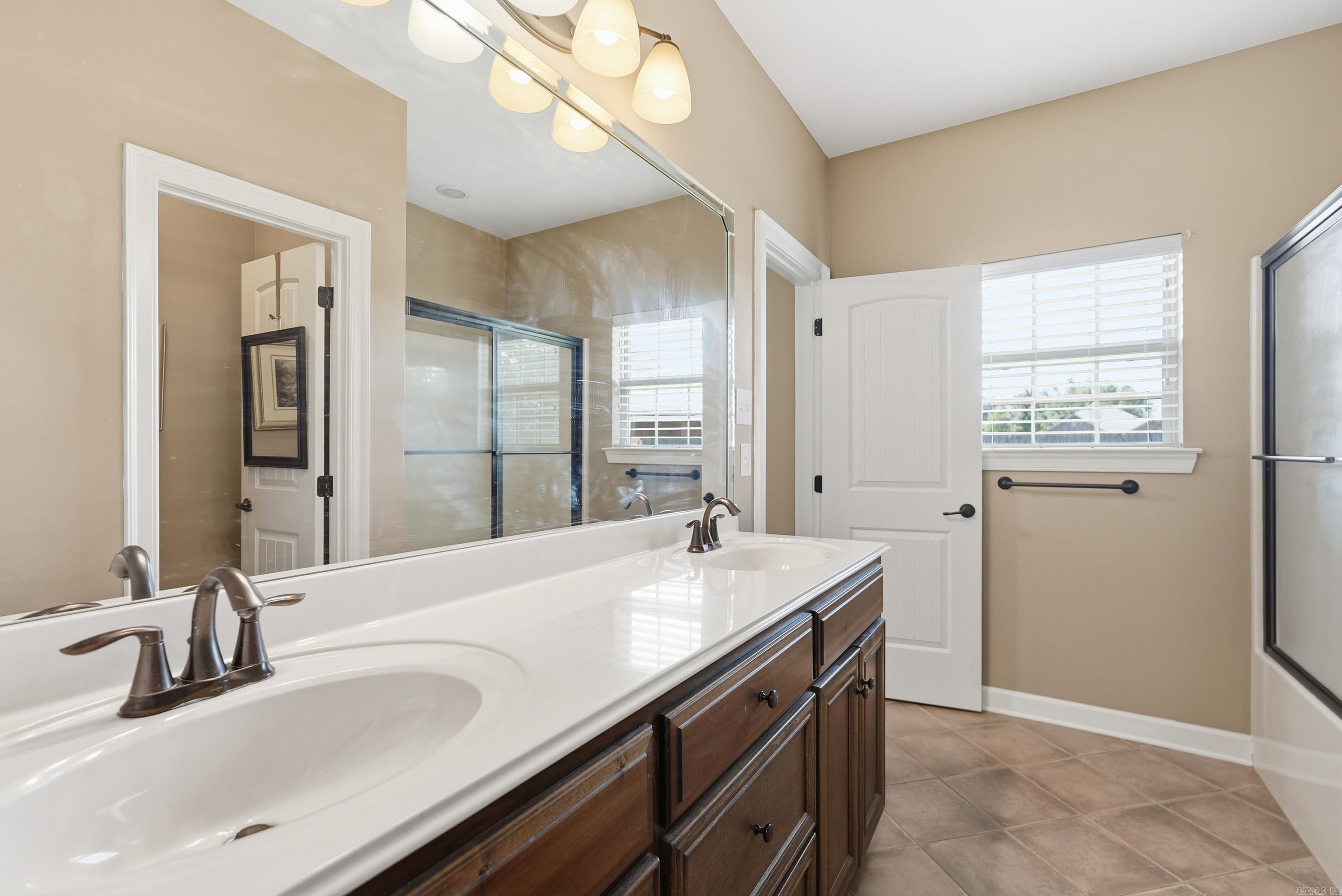 28 Oak Tree  Conway, AR