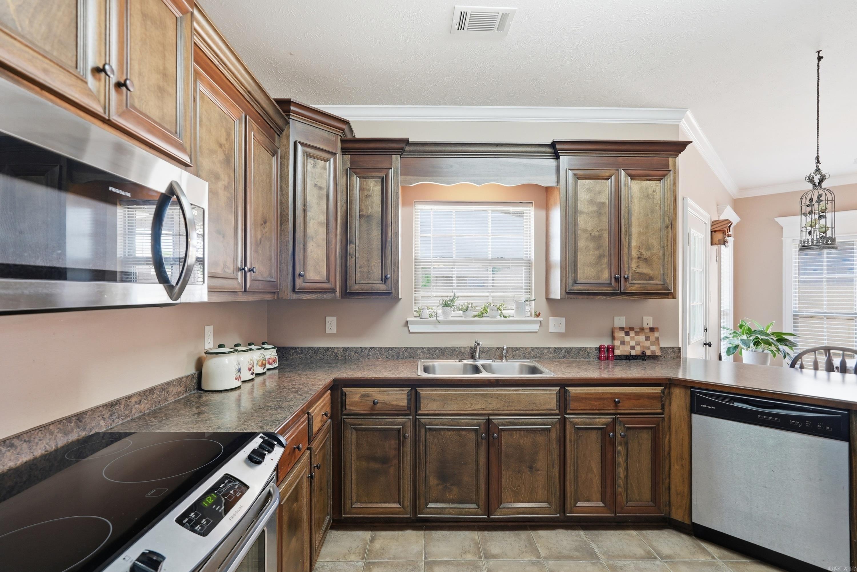 28 Oak Tree  Conway, AR