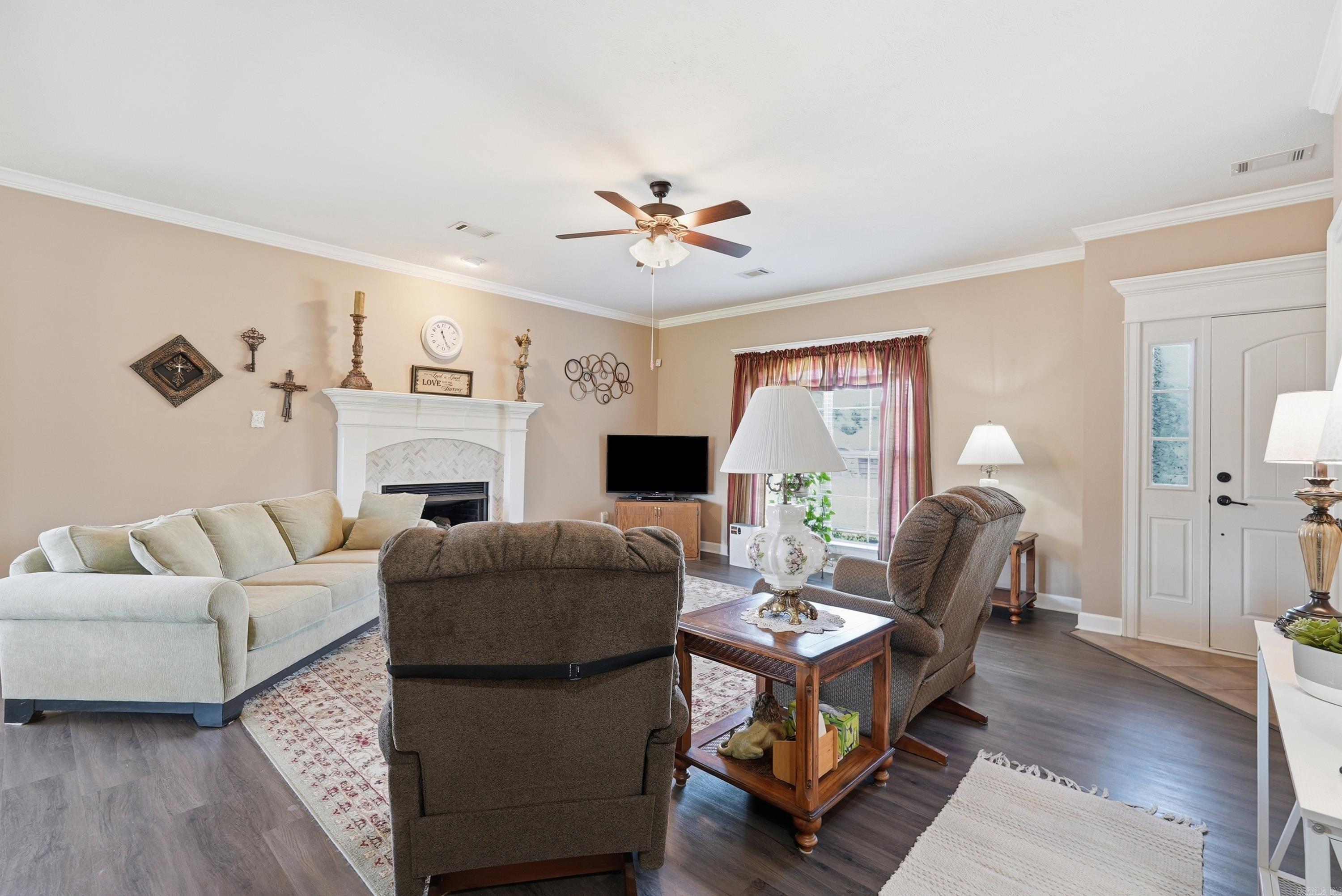 28 Oak Tree  Conway, AR