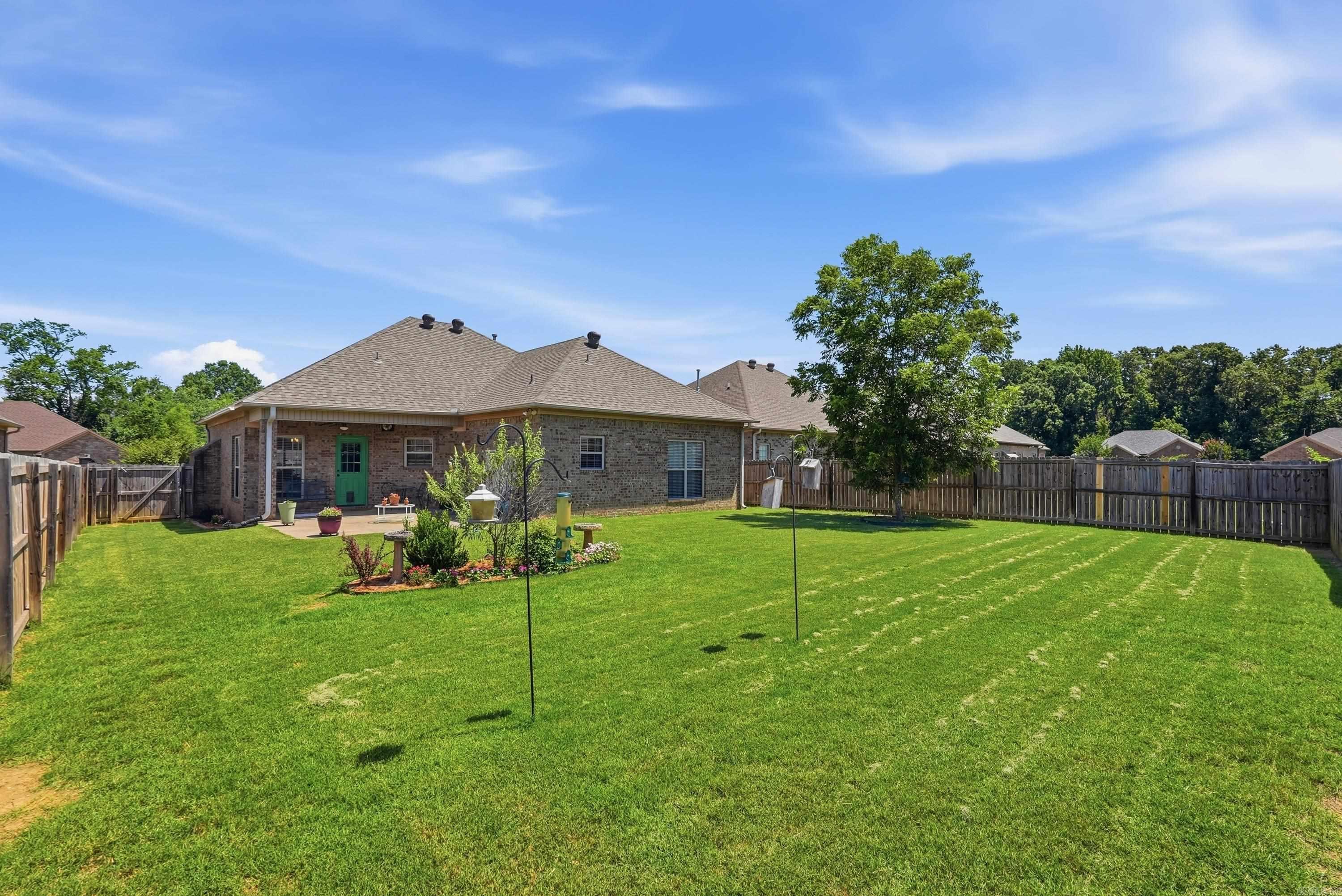 28 Oak Tree  Conway, AR
