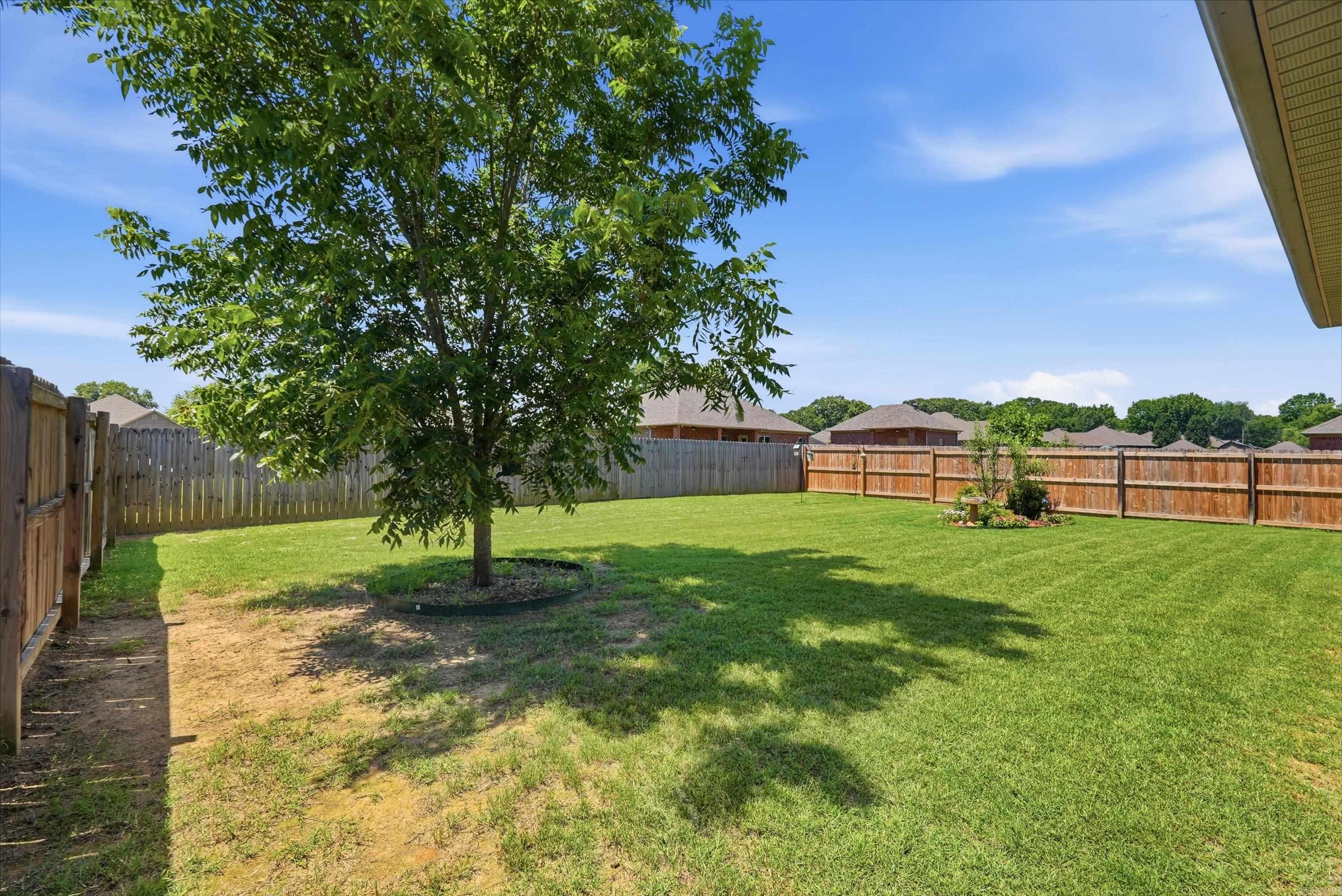 28 Oak Tree  Conway, AR