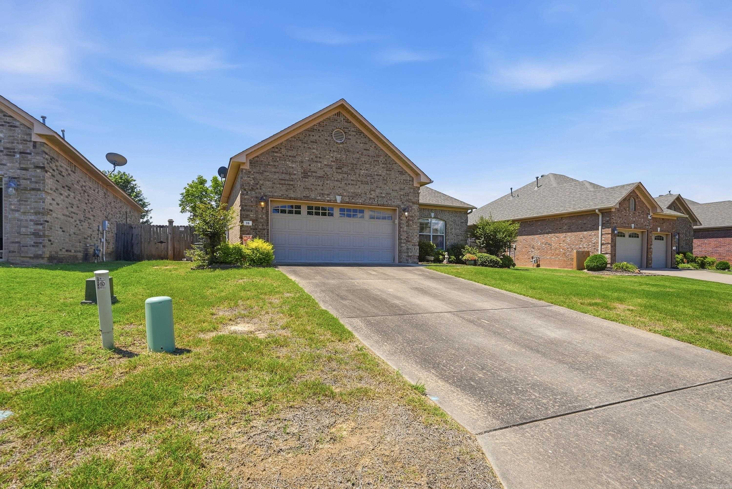 28 Oak Tree  Conway, AR