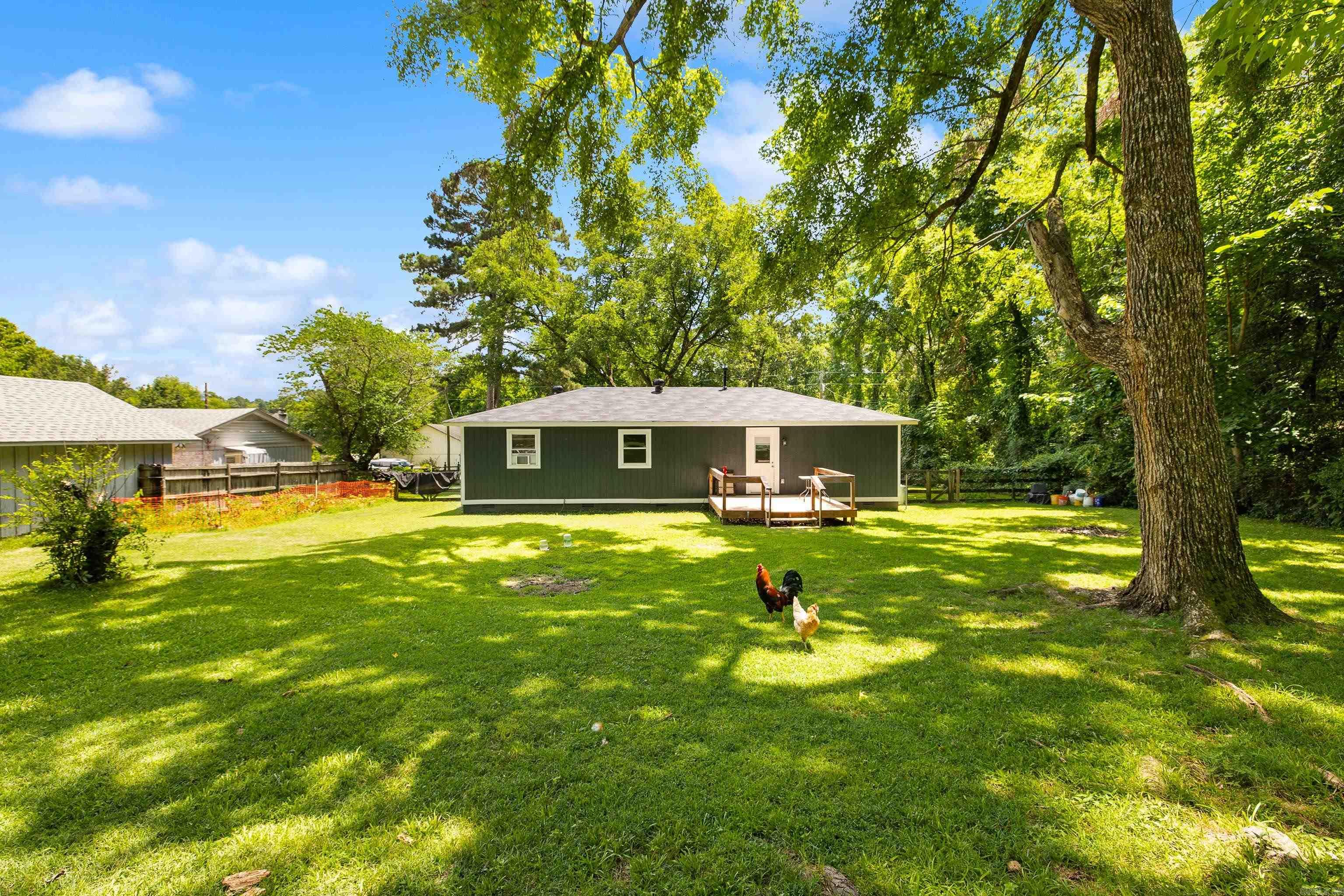 2832 Lakeside  Benton, AR