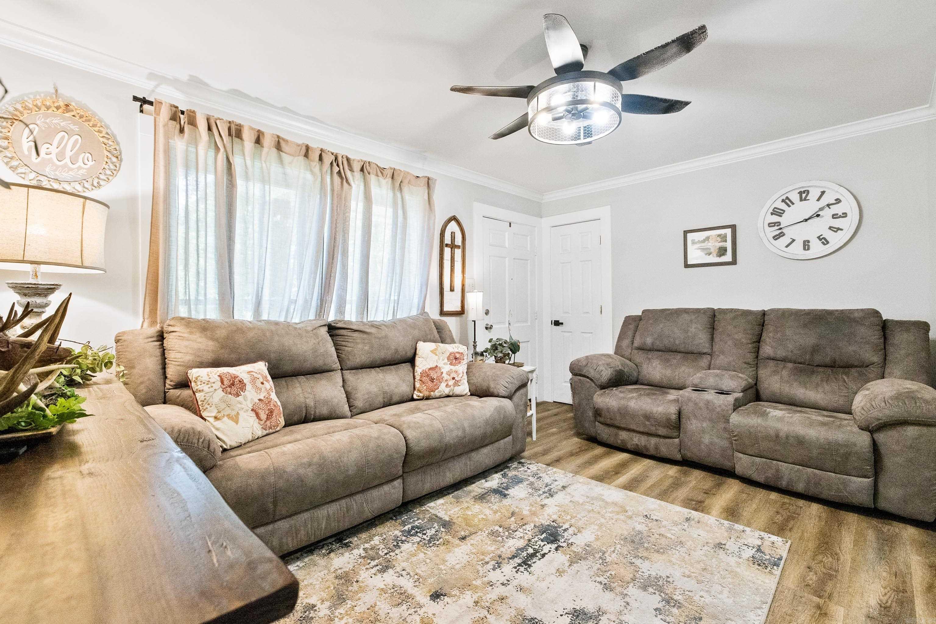 2832 Lakeside  Benton, AR