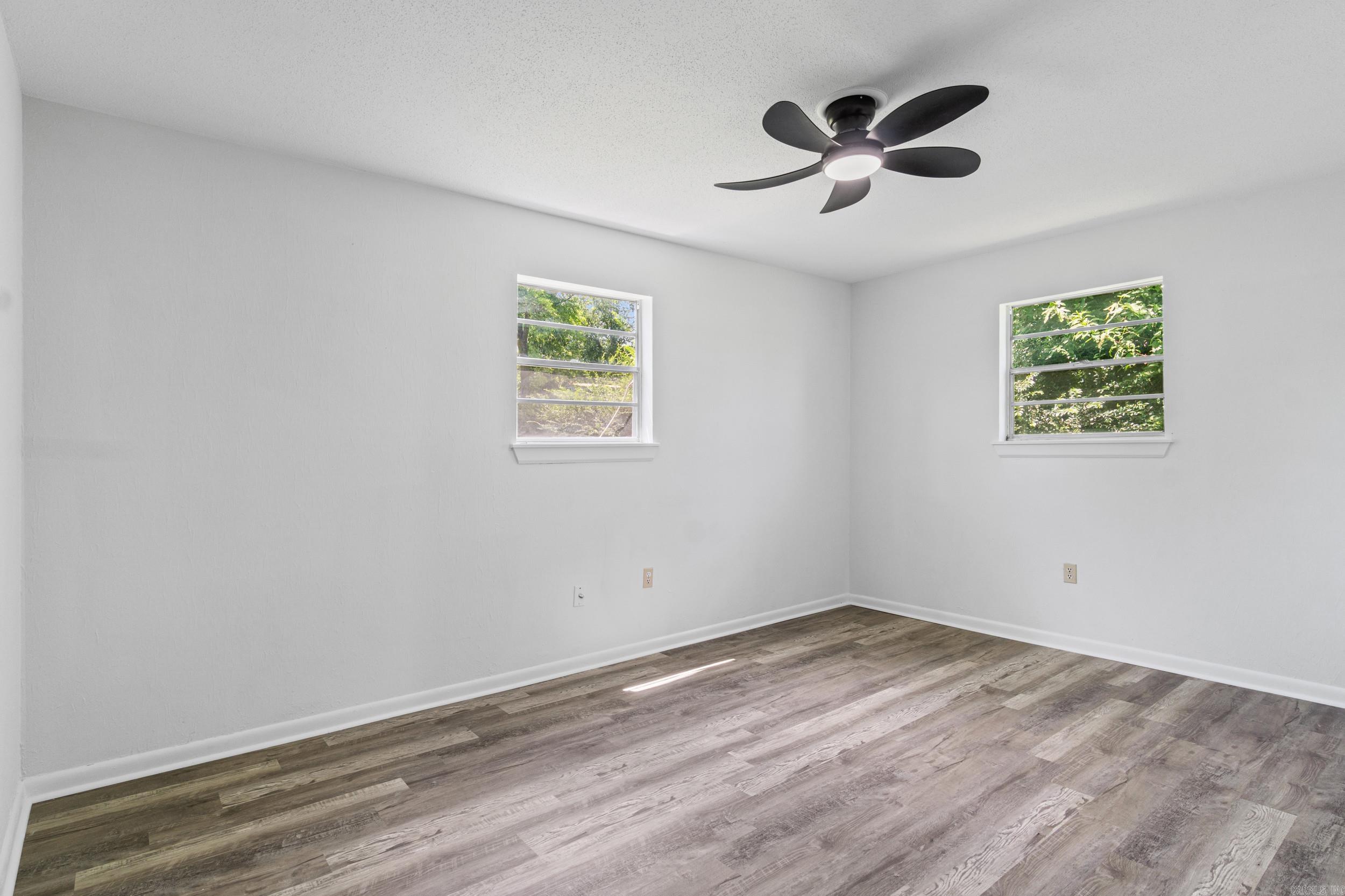 8205 N Claremont  Sherwood, AR