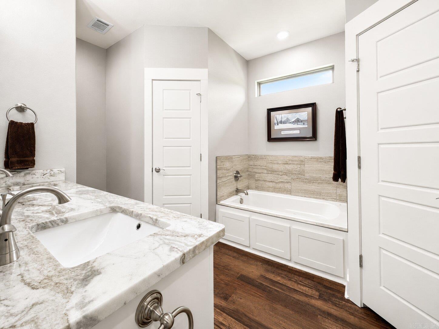 29 Wedgewood  Greenbrier, AR