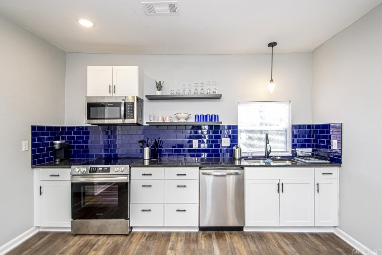 2108 Bragg  Little Rock, AR