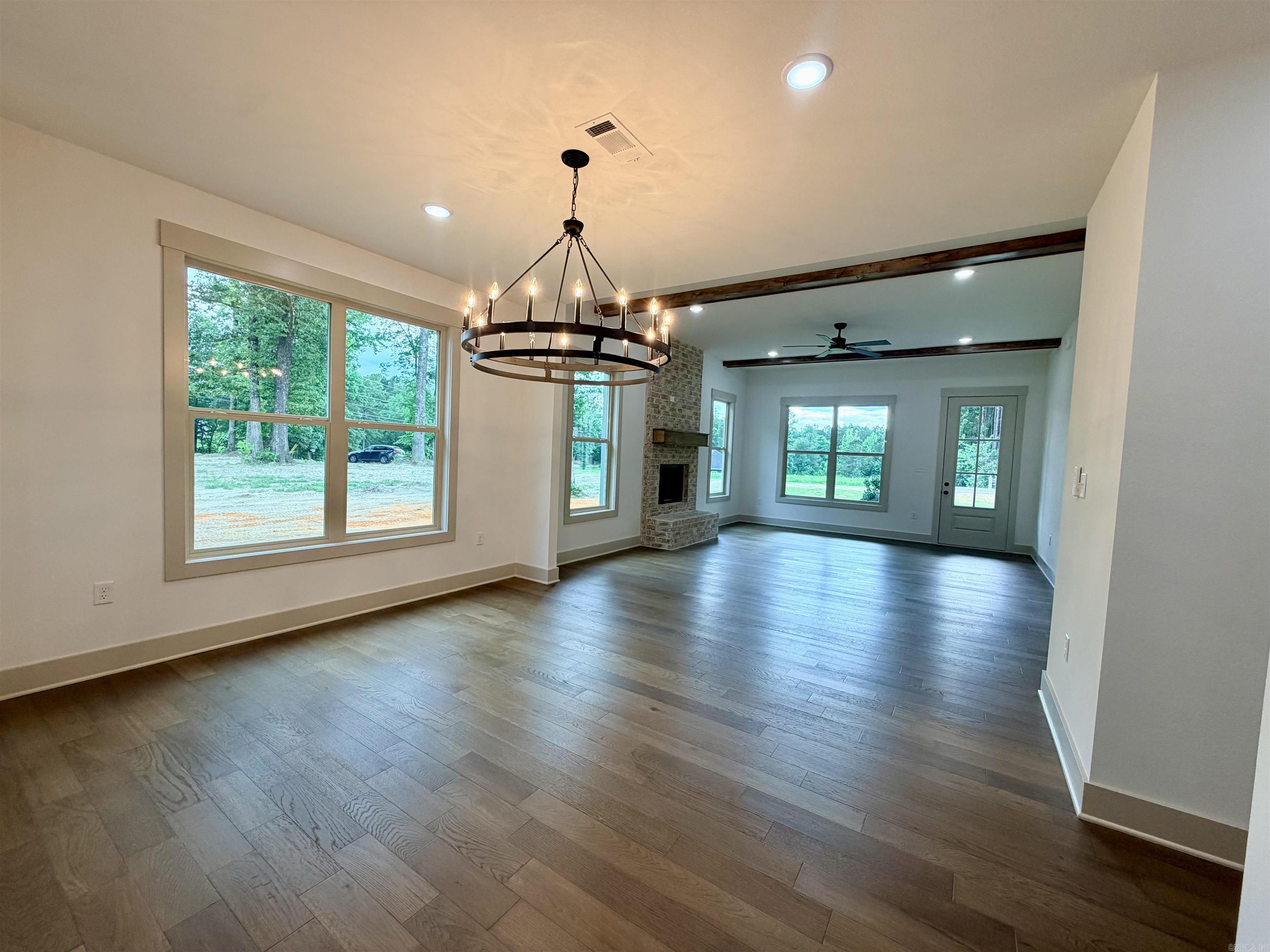 6812 N Detonti  Bauxite, AR