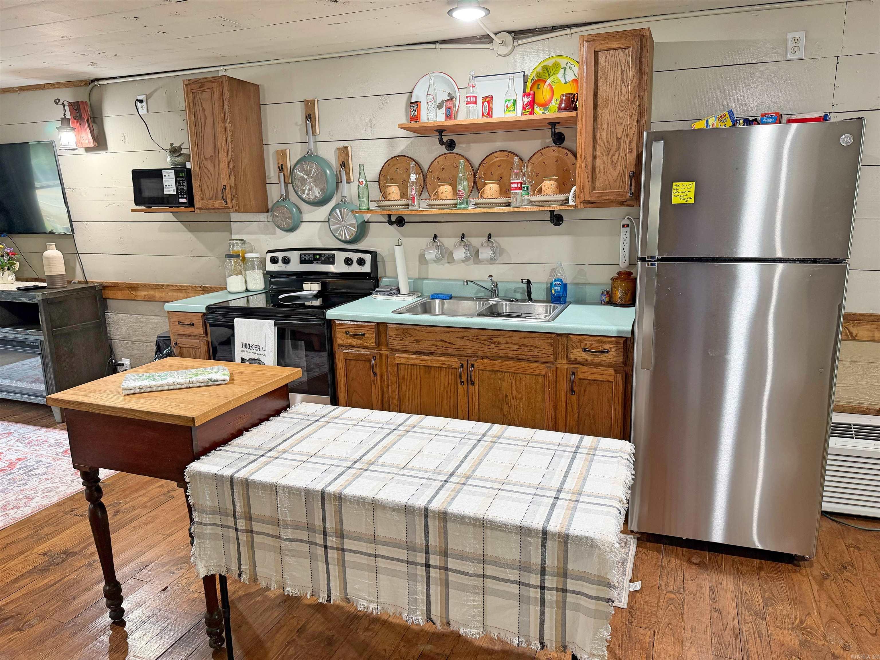7541 Highway 289 N.  Mammoth Spring, AR
