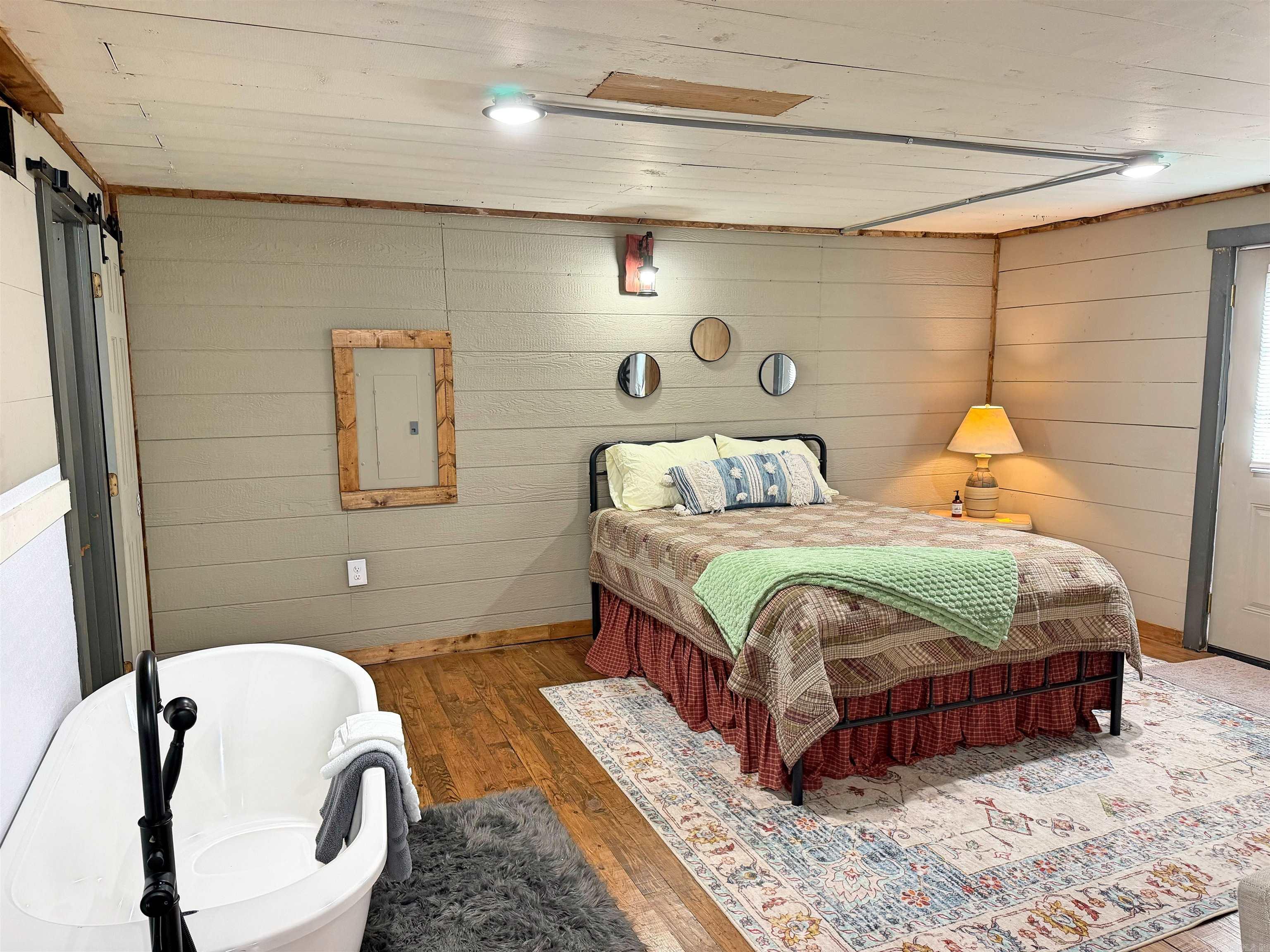 7541 Highway 289 N.  Mammoth Spring, AR