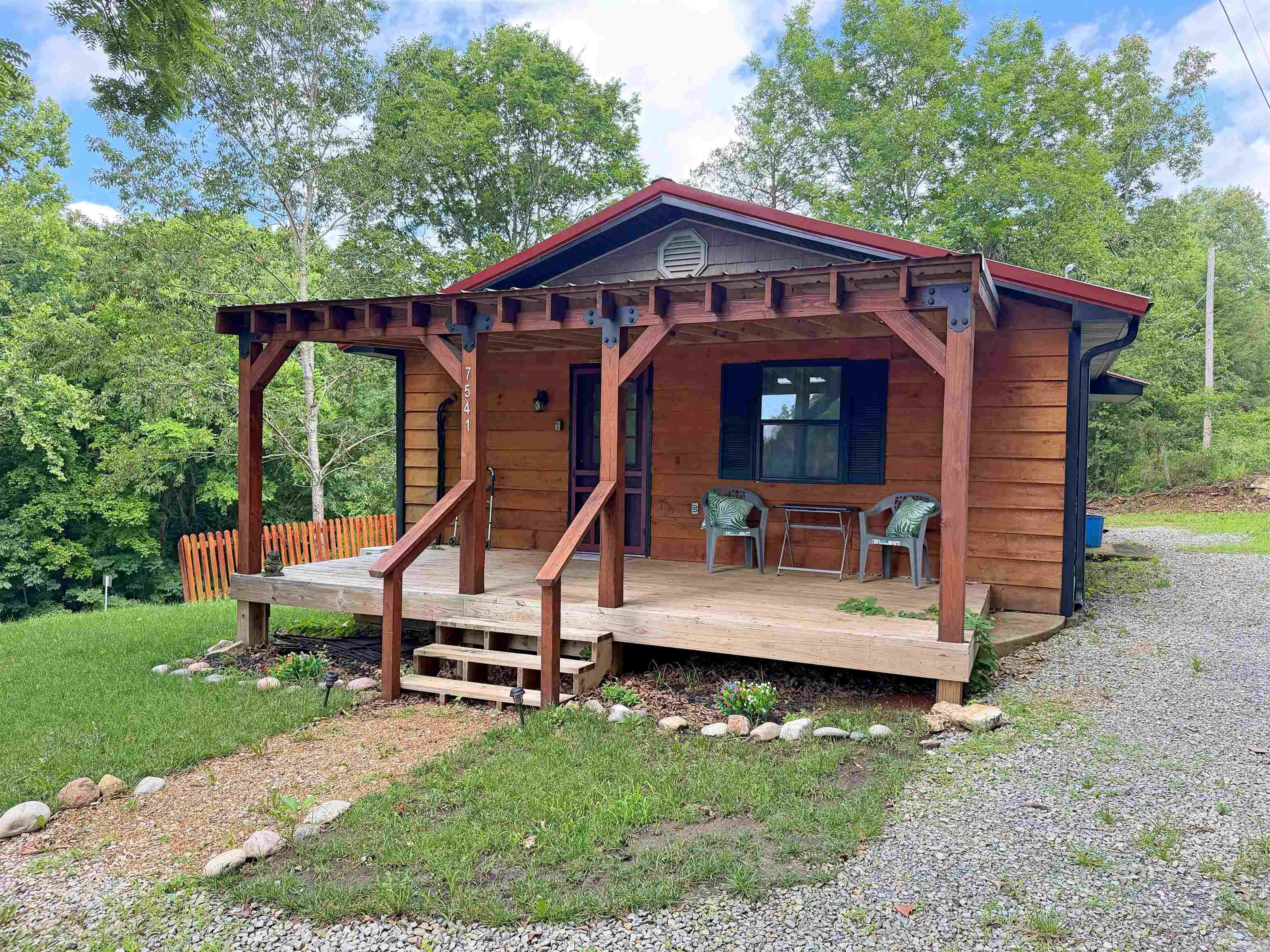 7541 Highway 289 N.  Mammoth Spring, AR