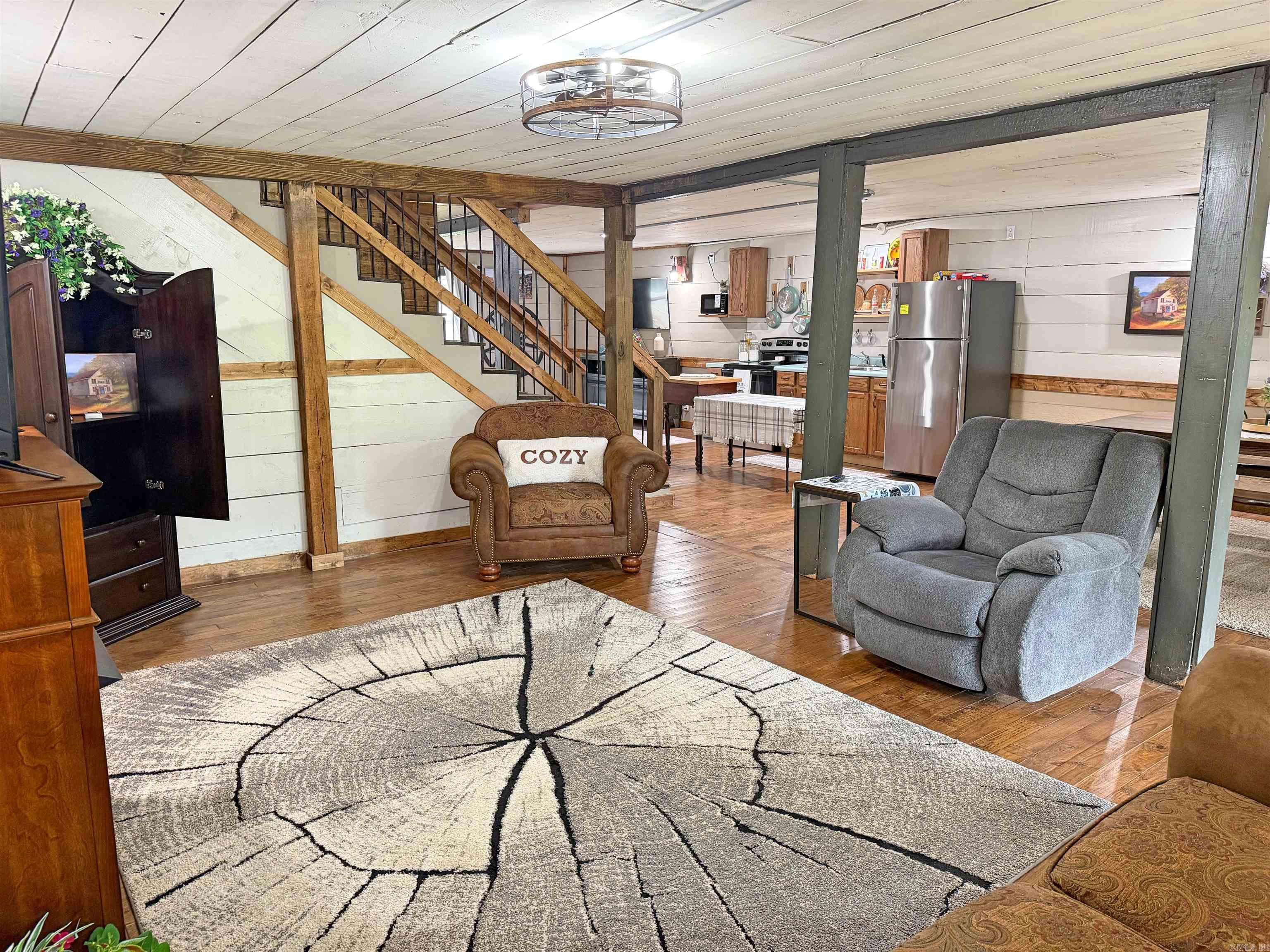 7541 Highway 289 N.  Mammoth Spring, AR
