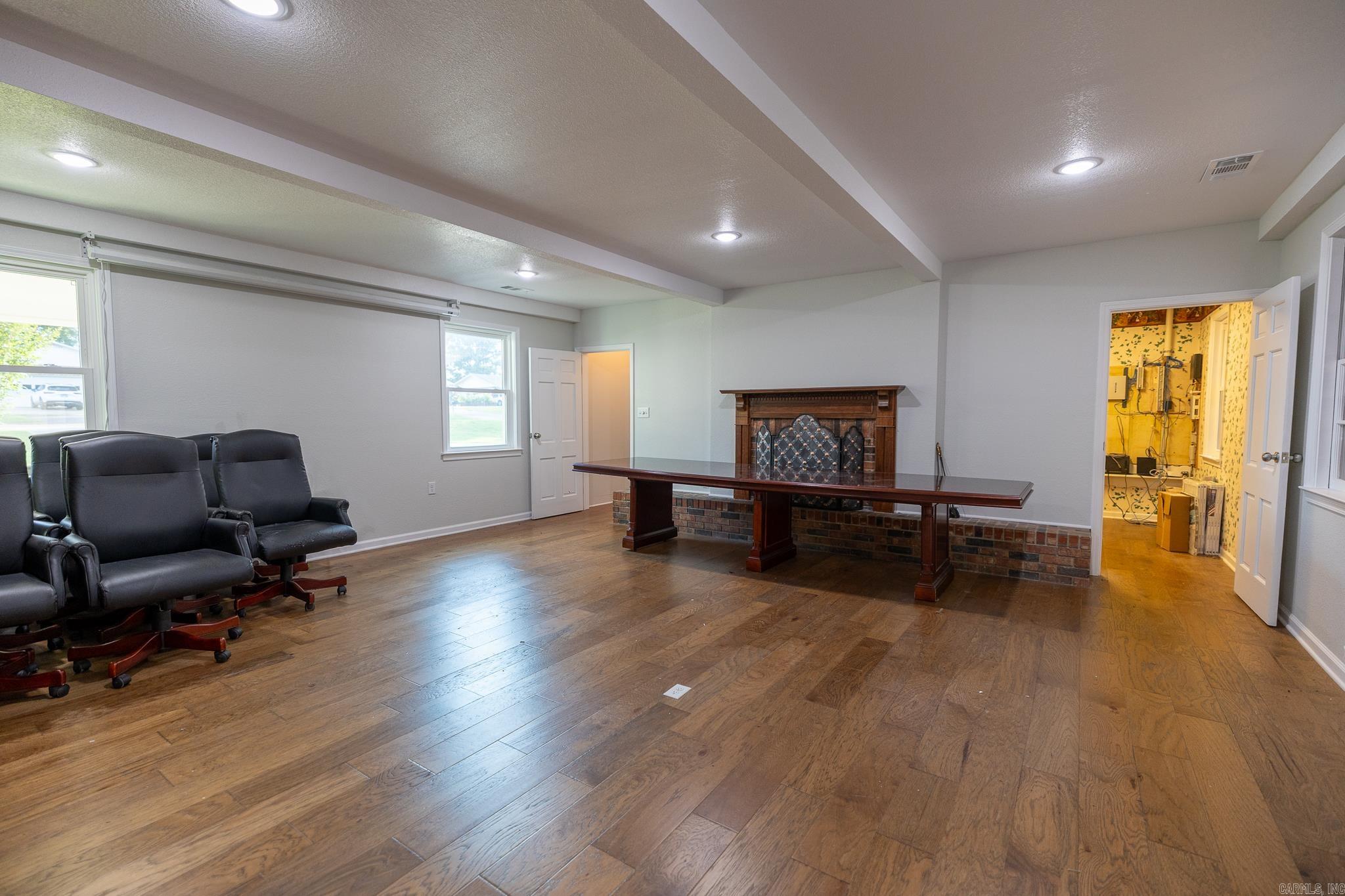1287 W North  Piggott, AR
