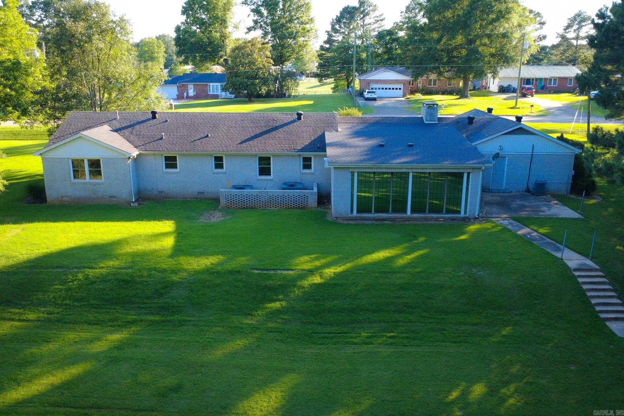 1287 W North  Piggott, AR