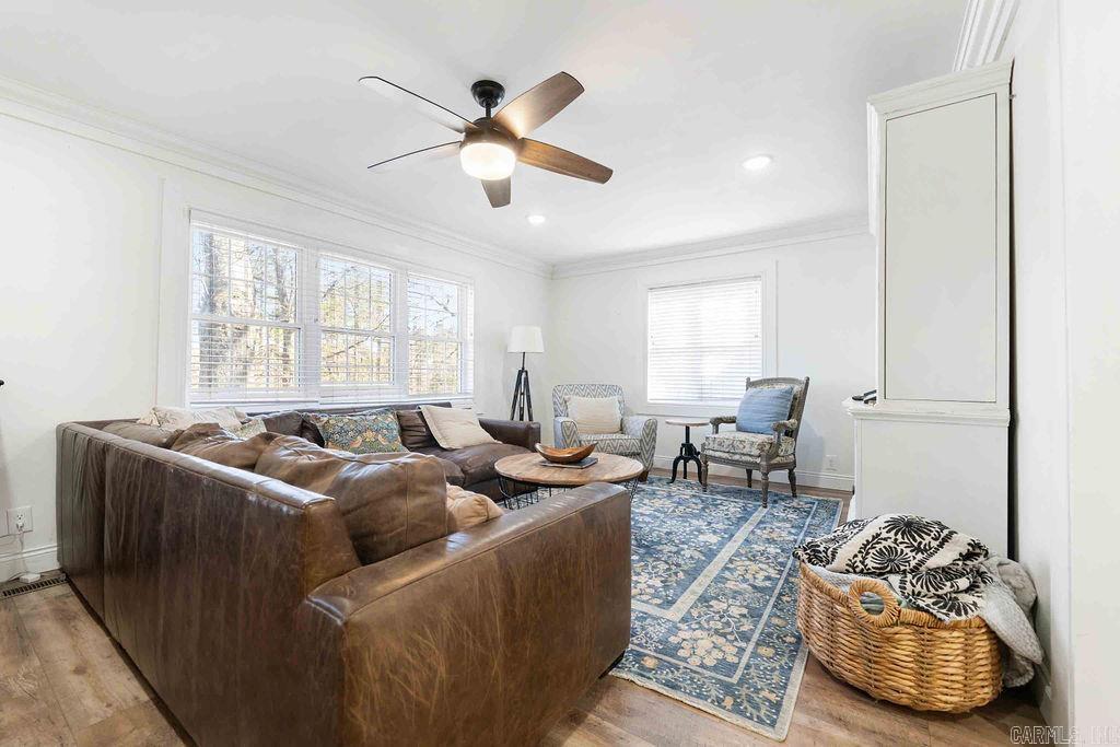 260 FERGUSON ROAD  Clinton, AR