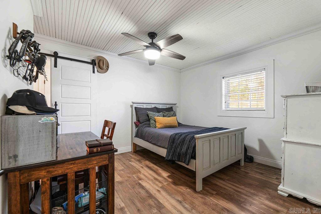 260 FERGUSON ROAD  Clinton, AR