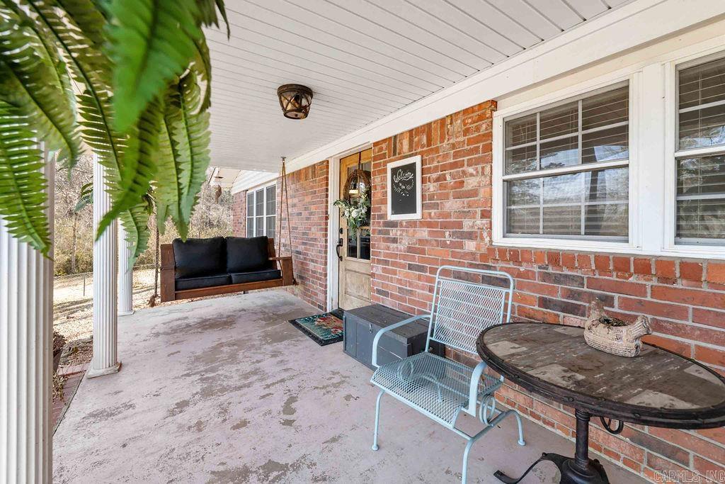 260 FERGUSON ROAD  Clinton, AR