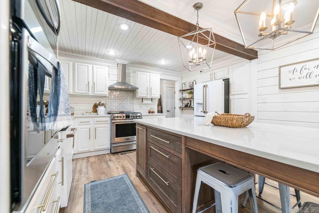 260 FERGUSON ROAD  Clinton, AR