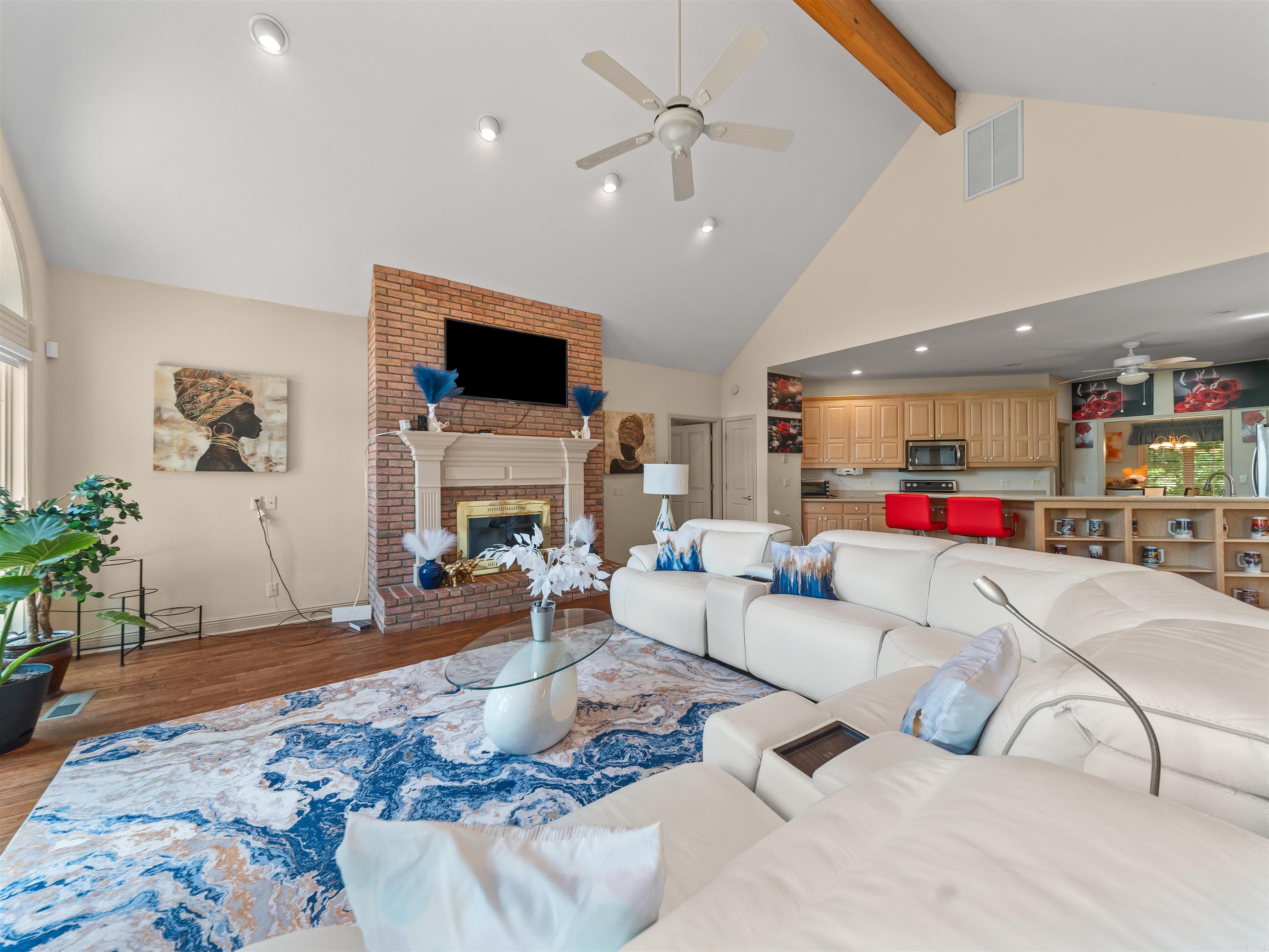 15 Lago Drive  Hot Springs Village, AR