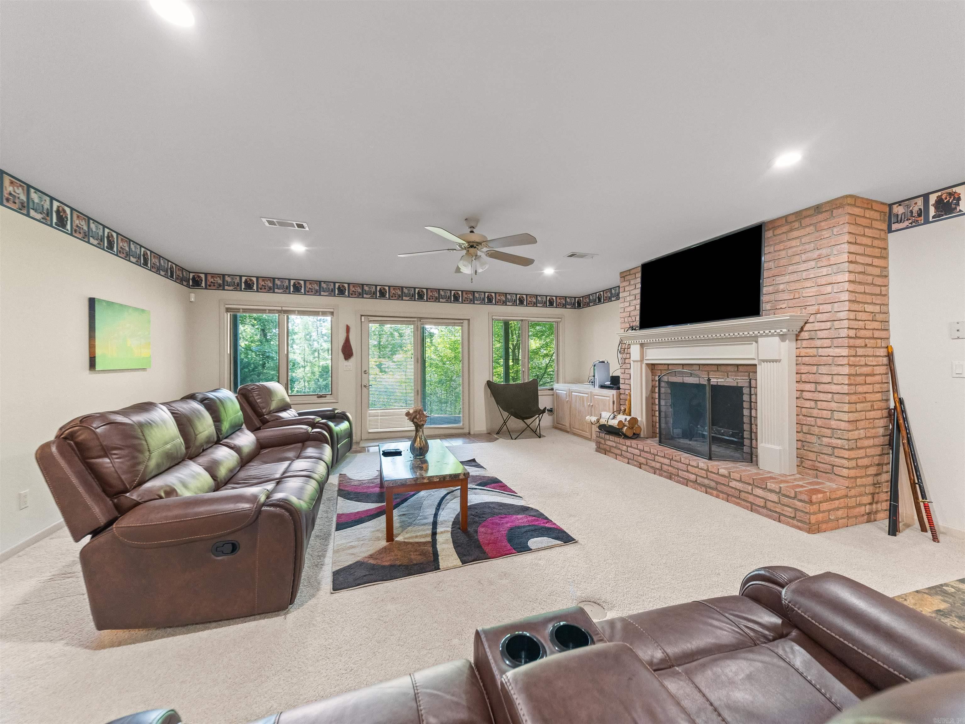 15 Lago Drive  Hot Springs Village, AR