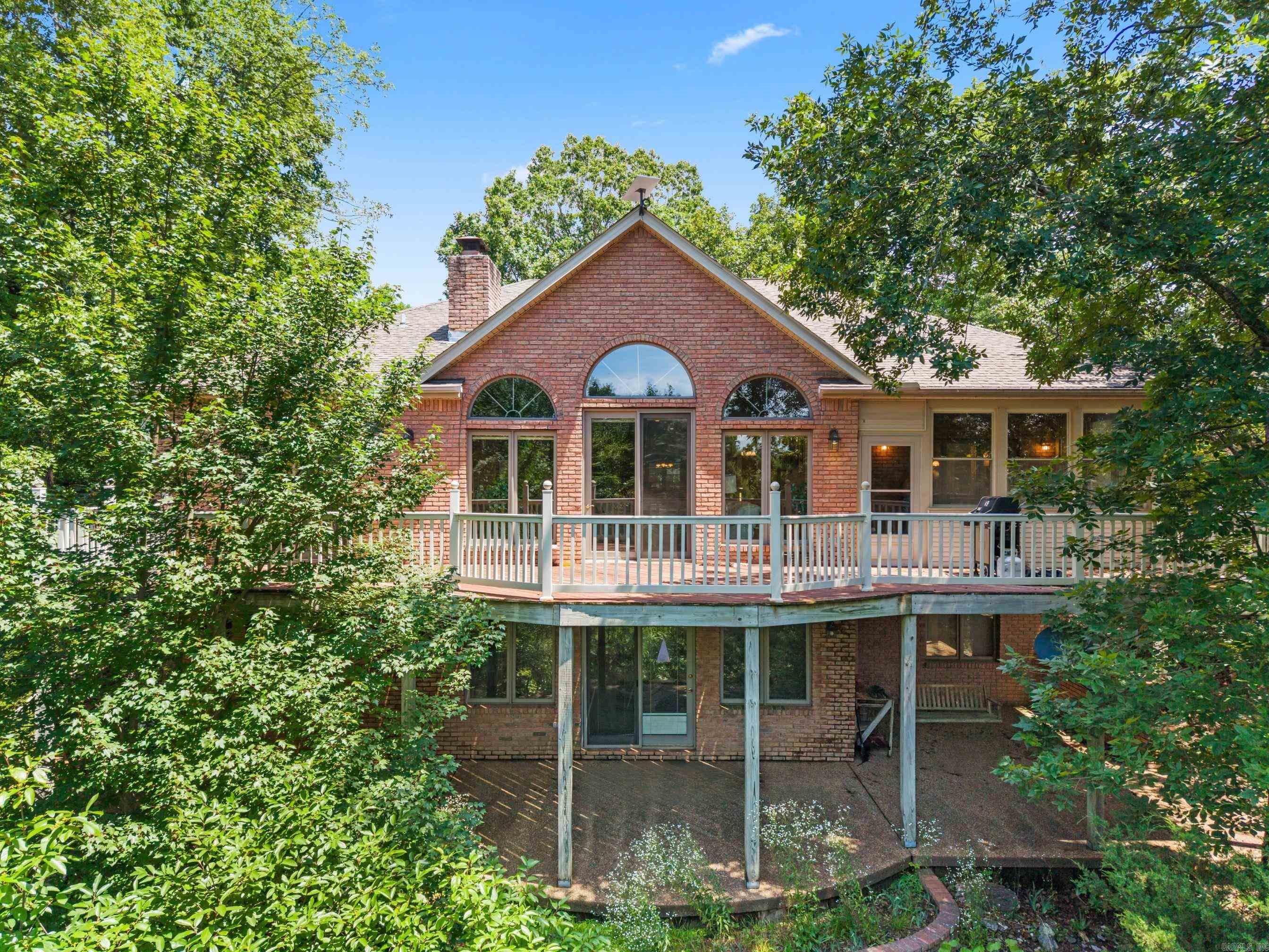 15 Lago Drive  Hot Springs Village, AR