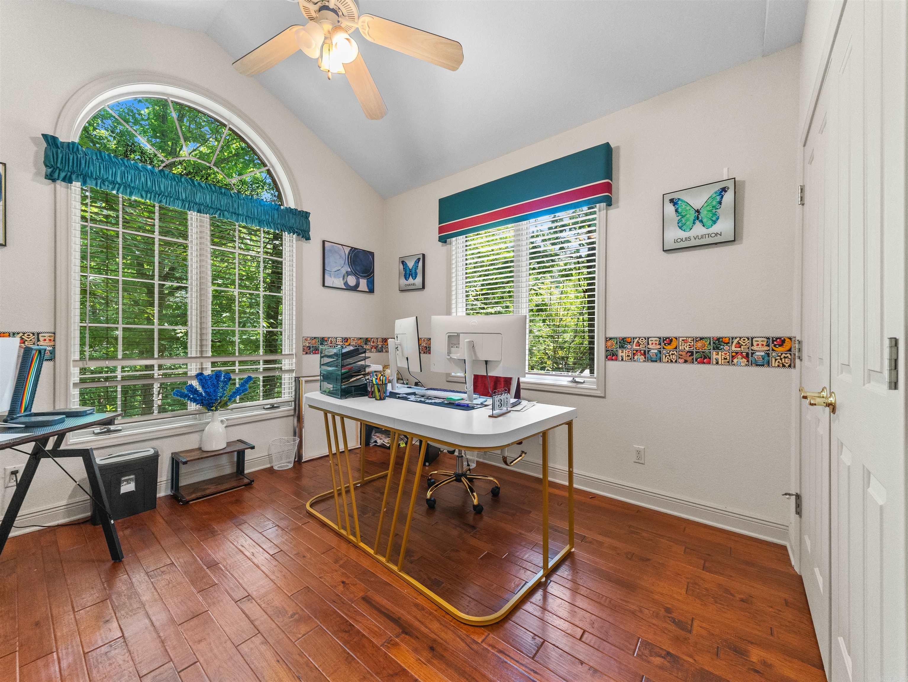 15 Lago Drive  Hot Springs Village, AR